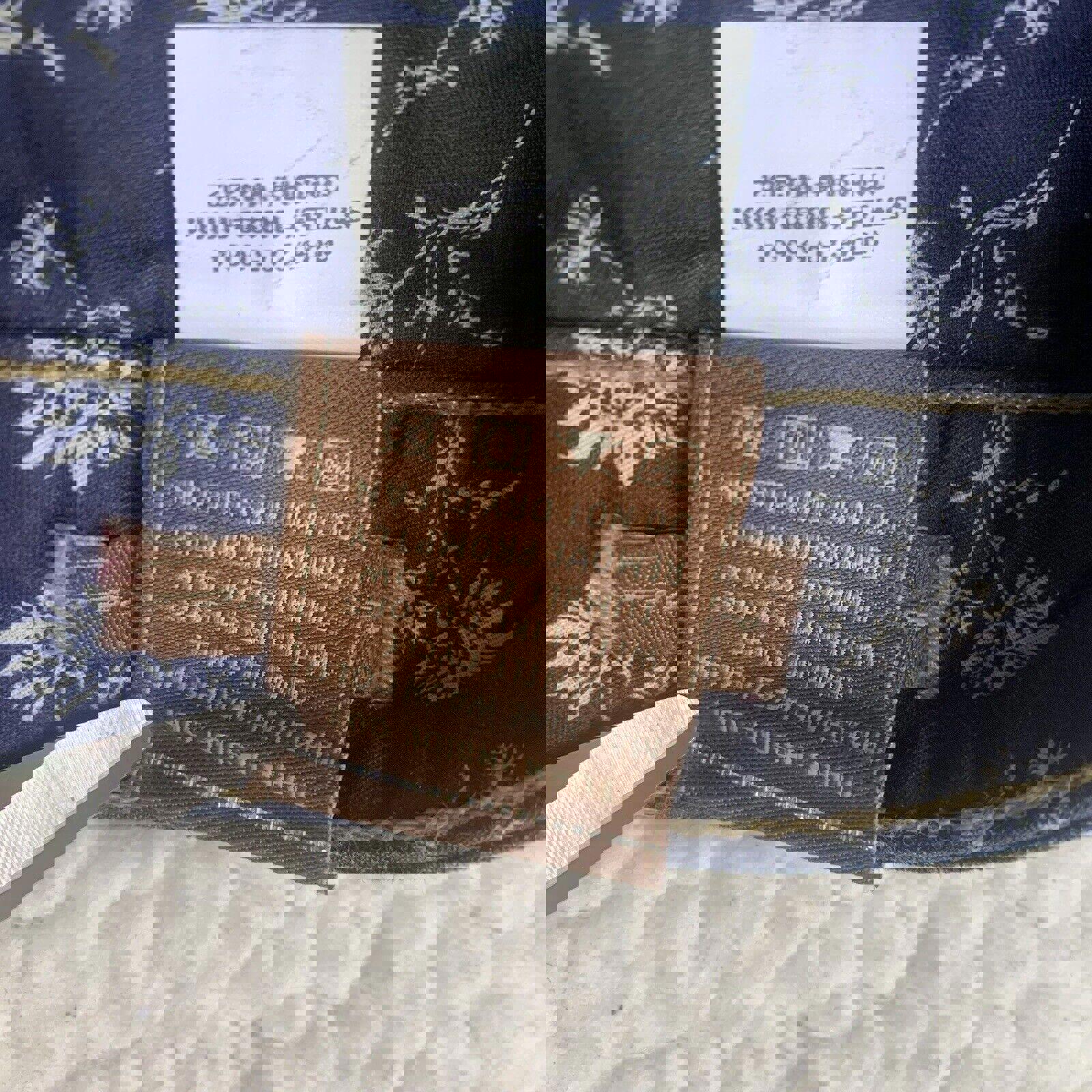 Jeans Paige Skyline para mujer, talla 26, ajustados, con pierna al tobillo, tiro bajo, desgastados, ancho 28 x 29 L