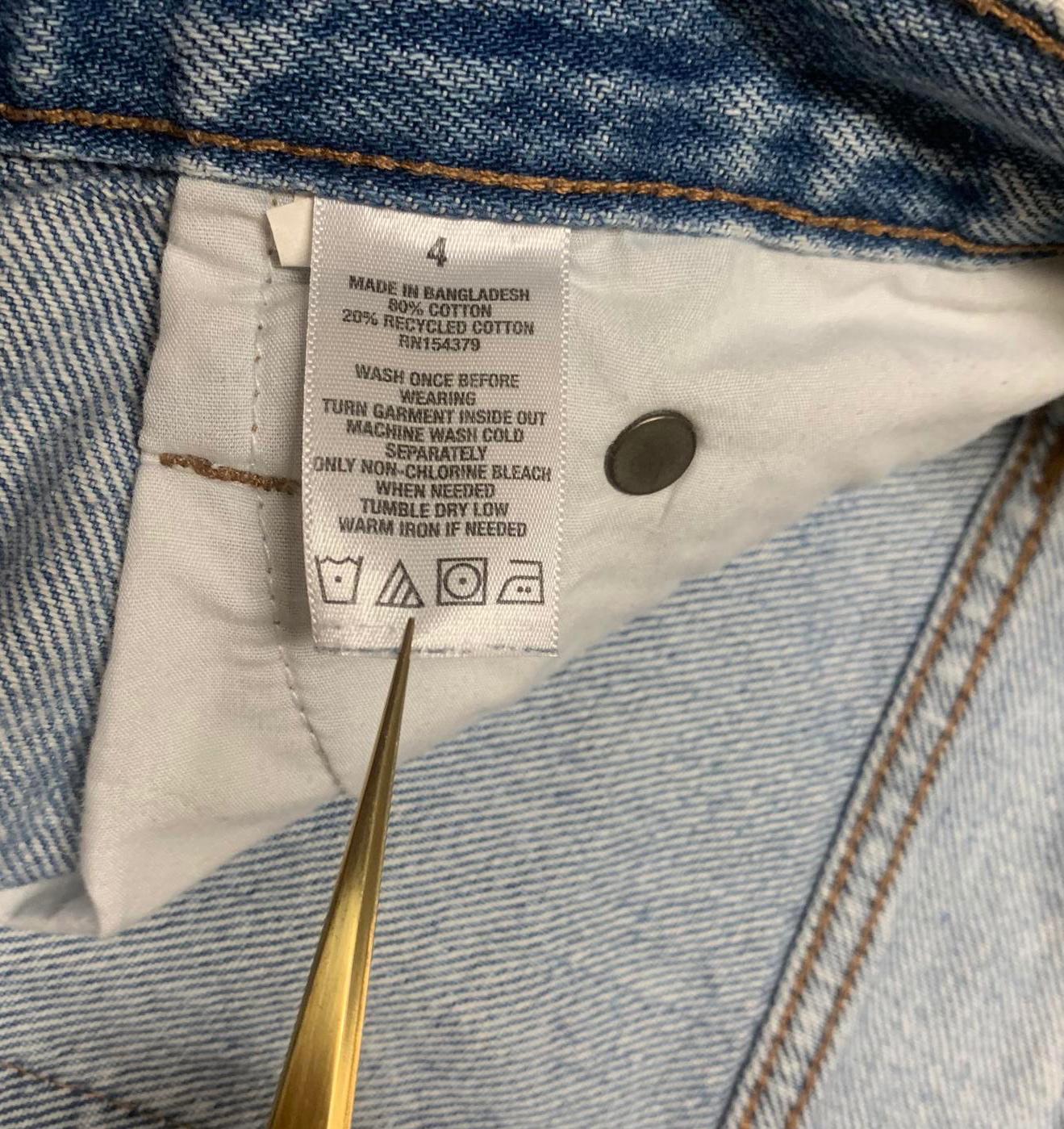 Pantalones cortos vaqueros desgastados de cintura alta de Aeropostale para mujer, talla 4, de mezclilla azul rotos