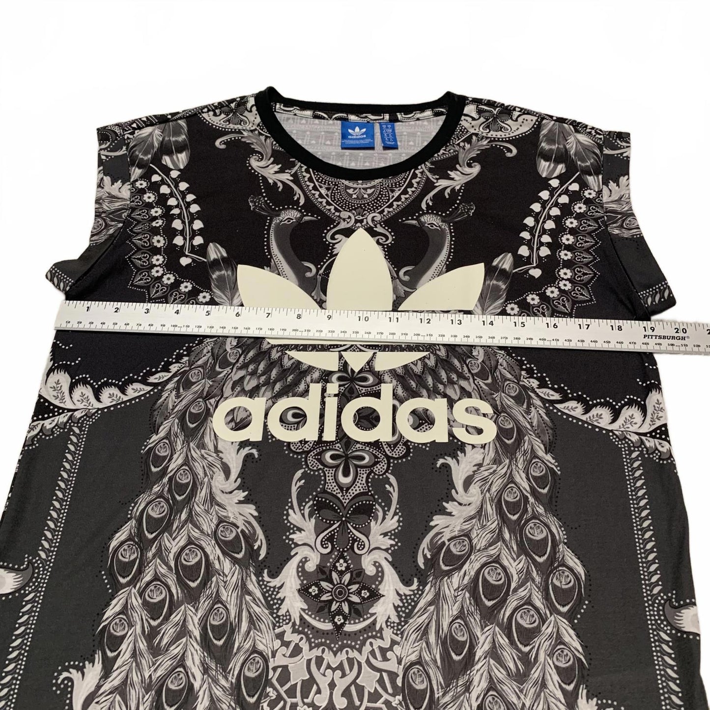 Adidas Sz S Black T Shirt  Paisley Feather Graphic Logo  Design