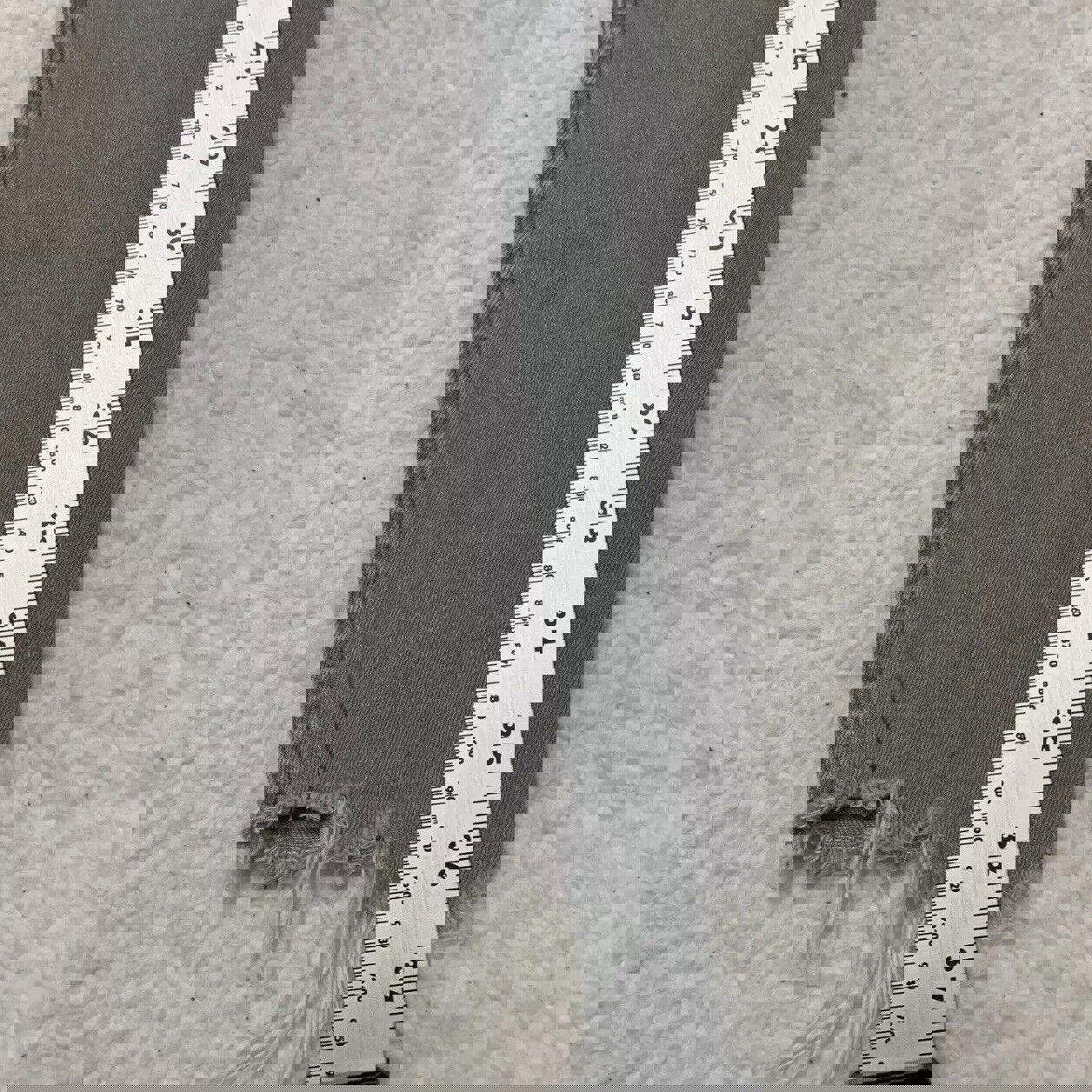 Vaqueros desgastados ajustados de lavado claro gris talla 6 para mujer de Zara