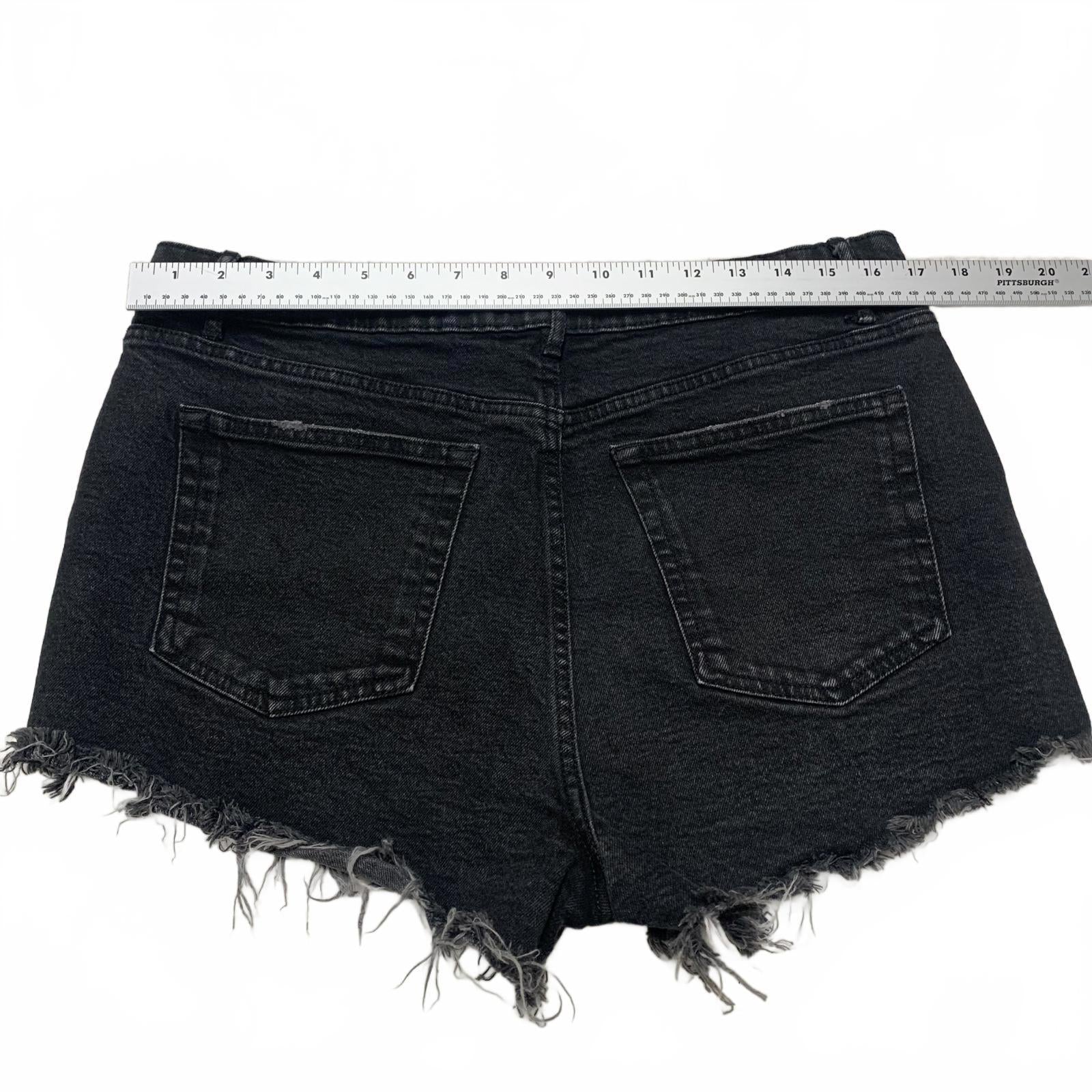 Shorts vaqueros desgastados negros de tiro alto para mujer de Zara, talla 12, estilo festival grunge