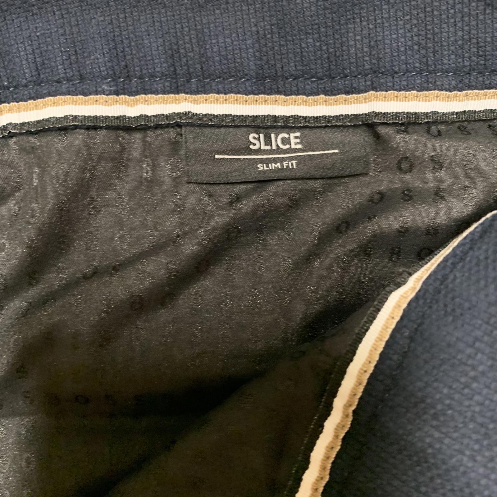 Pantalones cortos casuales azul marino Hugo Boss para hombre, talla 34R, W34