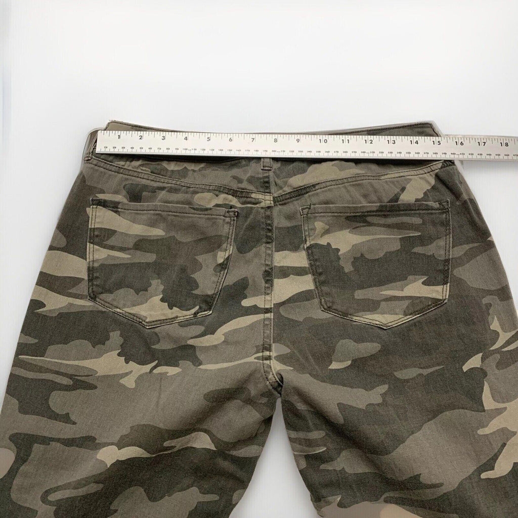 Pantalones rectos con estampado de camuflaje verde oliva para niños de la marca Rewash, talla 7/28