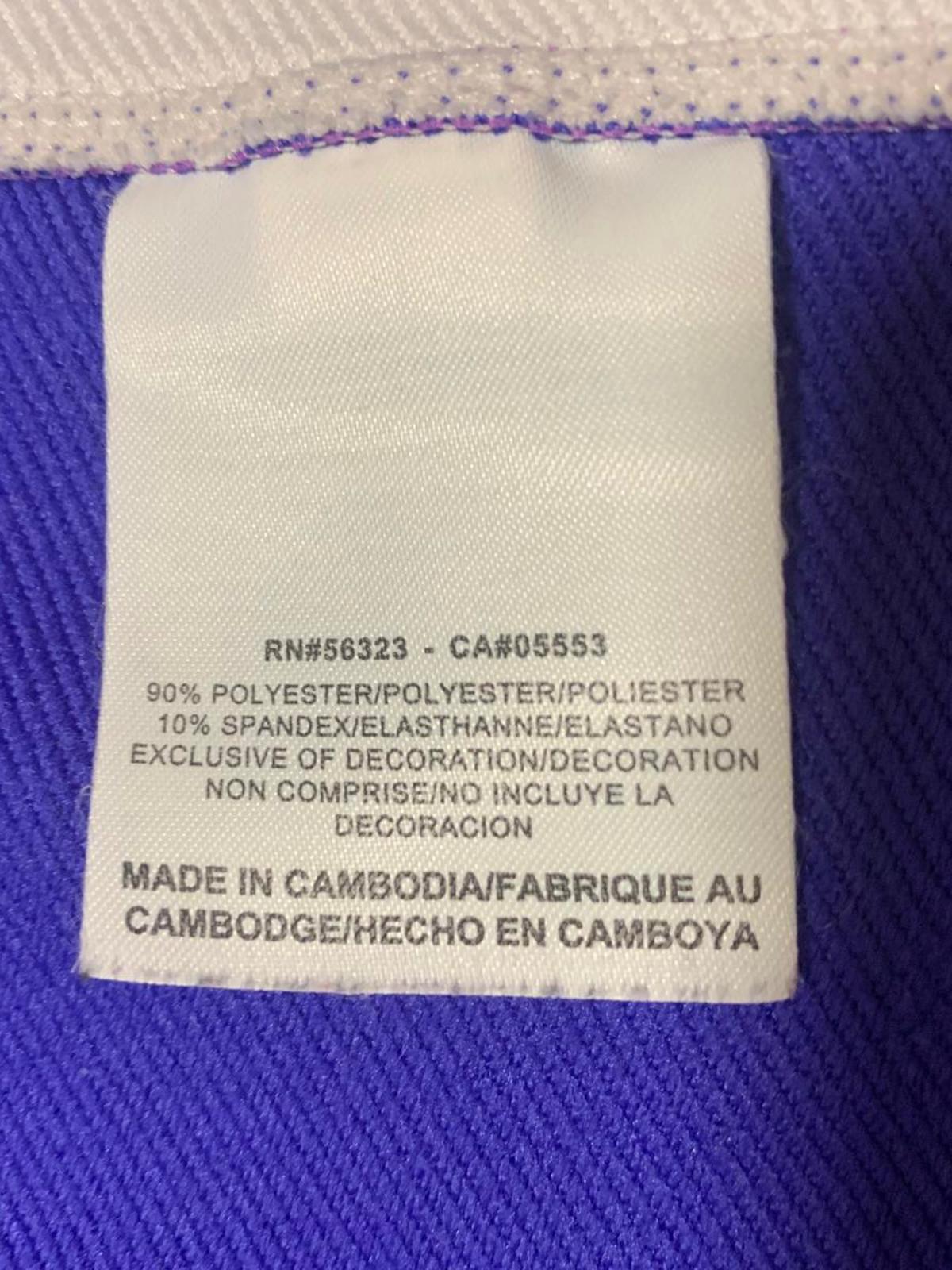 Chaqueta deportiva Nike con cremallera completa para mujer, color morado, talla pequeña