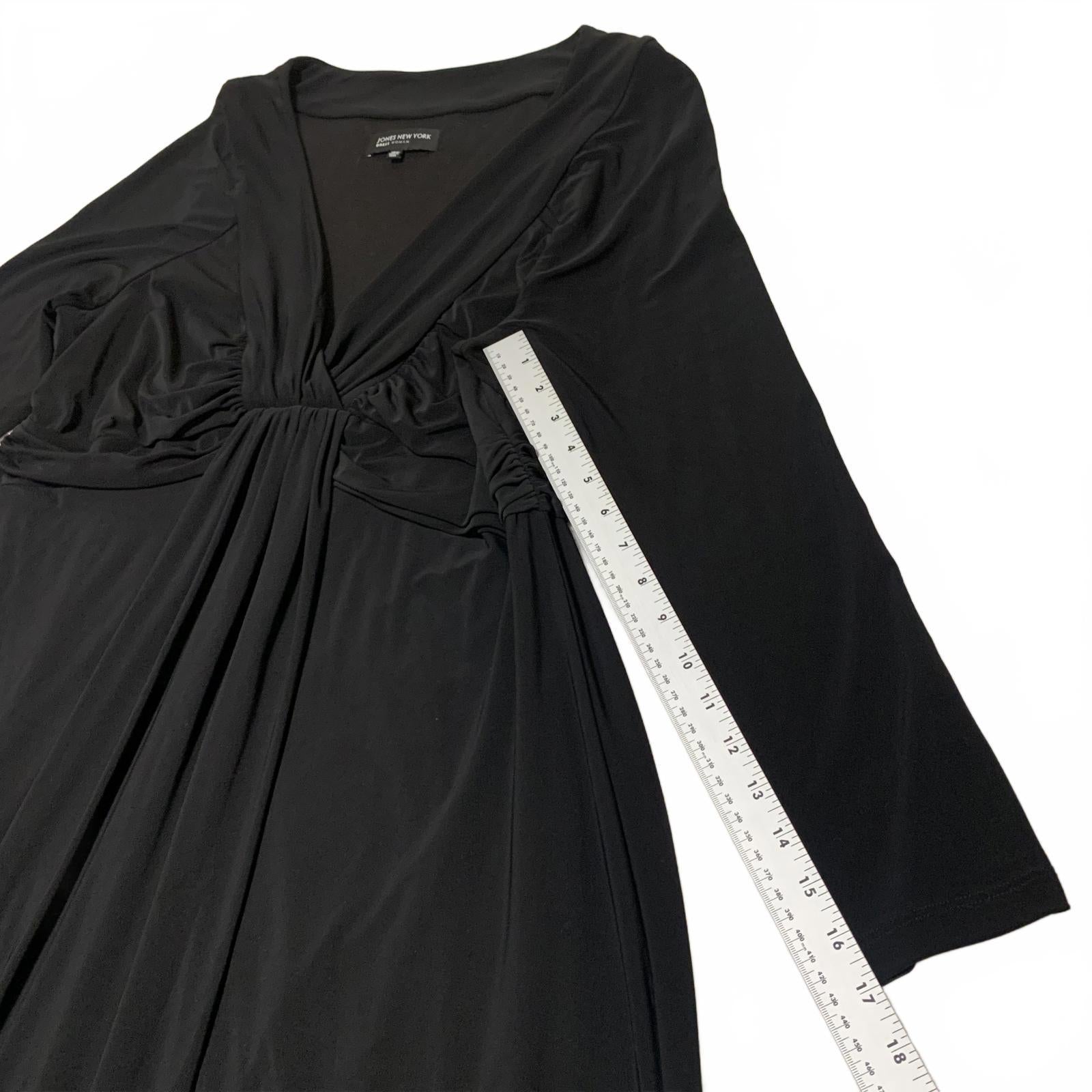 Jones New York Women's Size 18W Black Long  V-Necks Sleeve Dress Formal