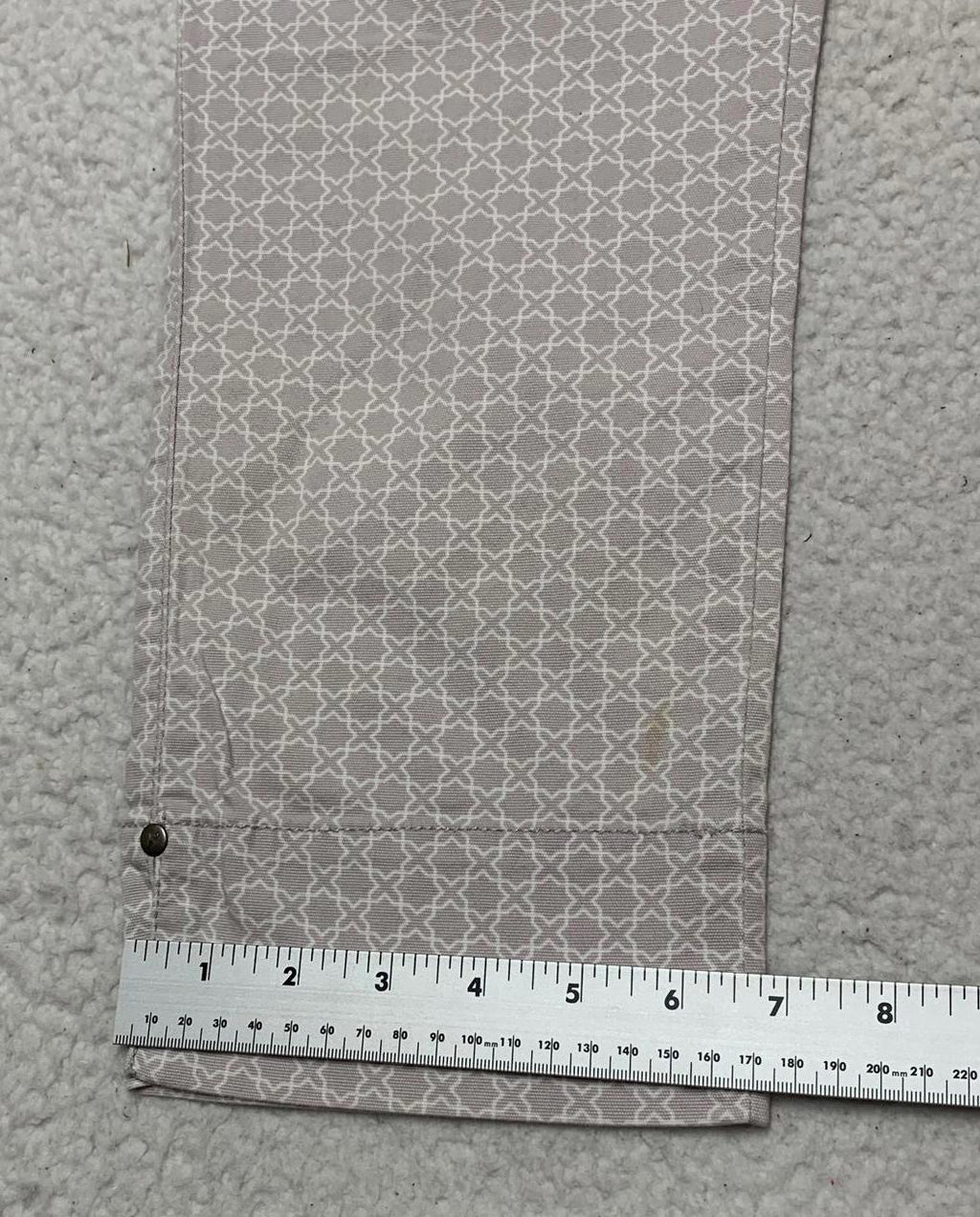 Pantalones capri Idra con diseño geométrico estampado gris, talla 4 para mujer