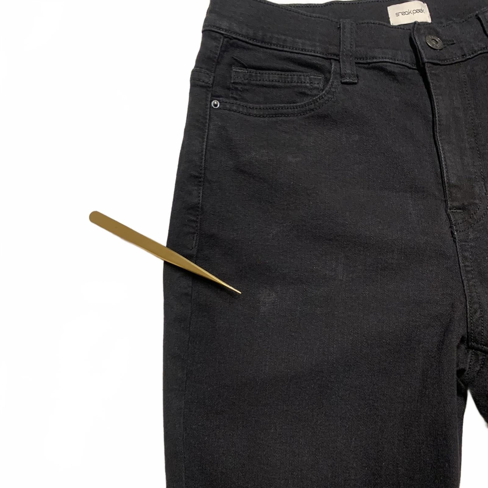 Adelanto de los jeans con cordones laterales lavados en negro, talla 7 para jóvenes, 27.5 x 27