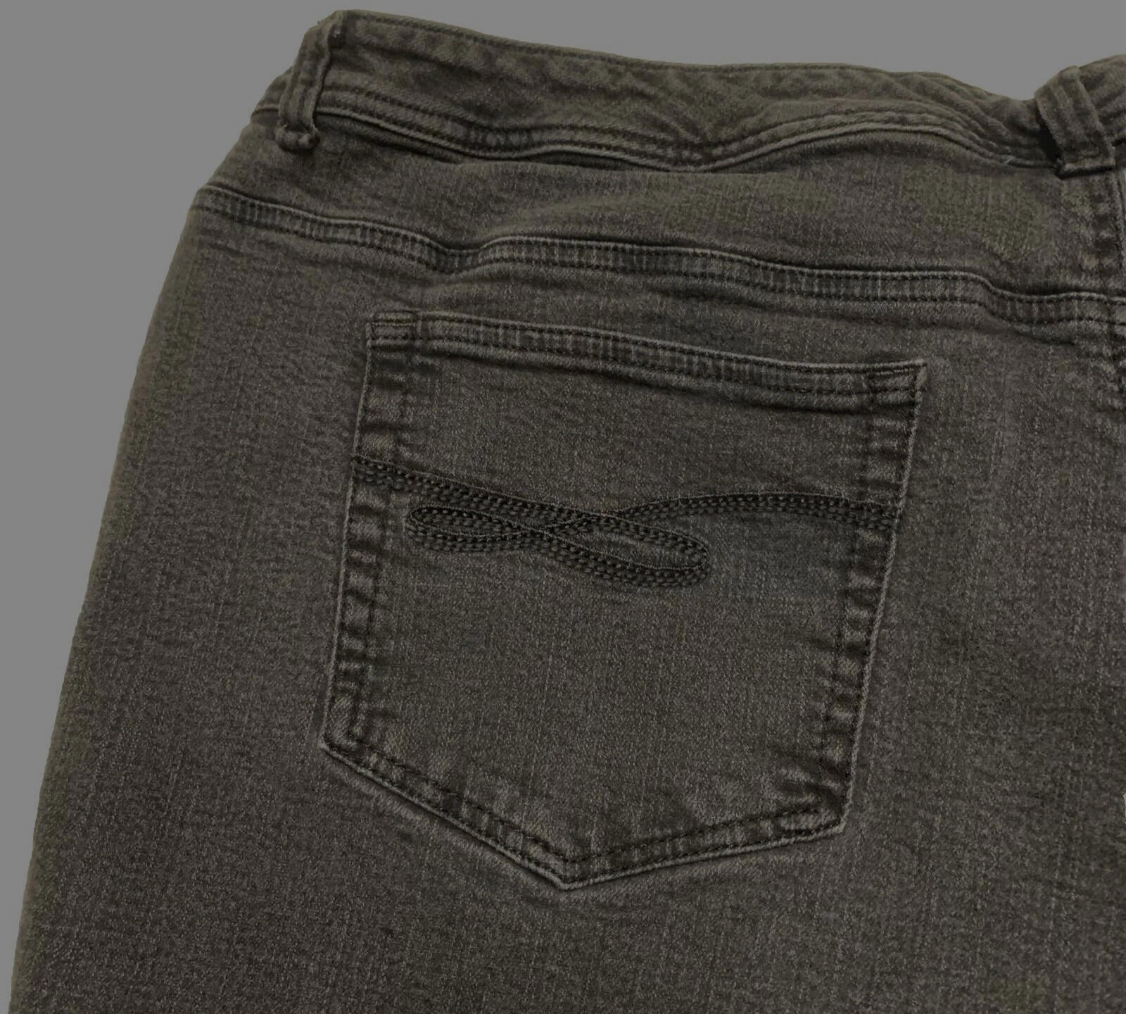 Jeans de tiro alto y control de abdomen de Style &amp; Co para mujer, talla 24W, color gris