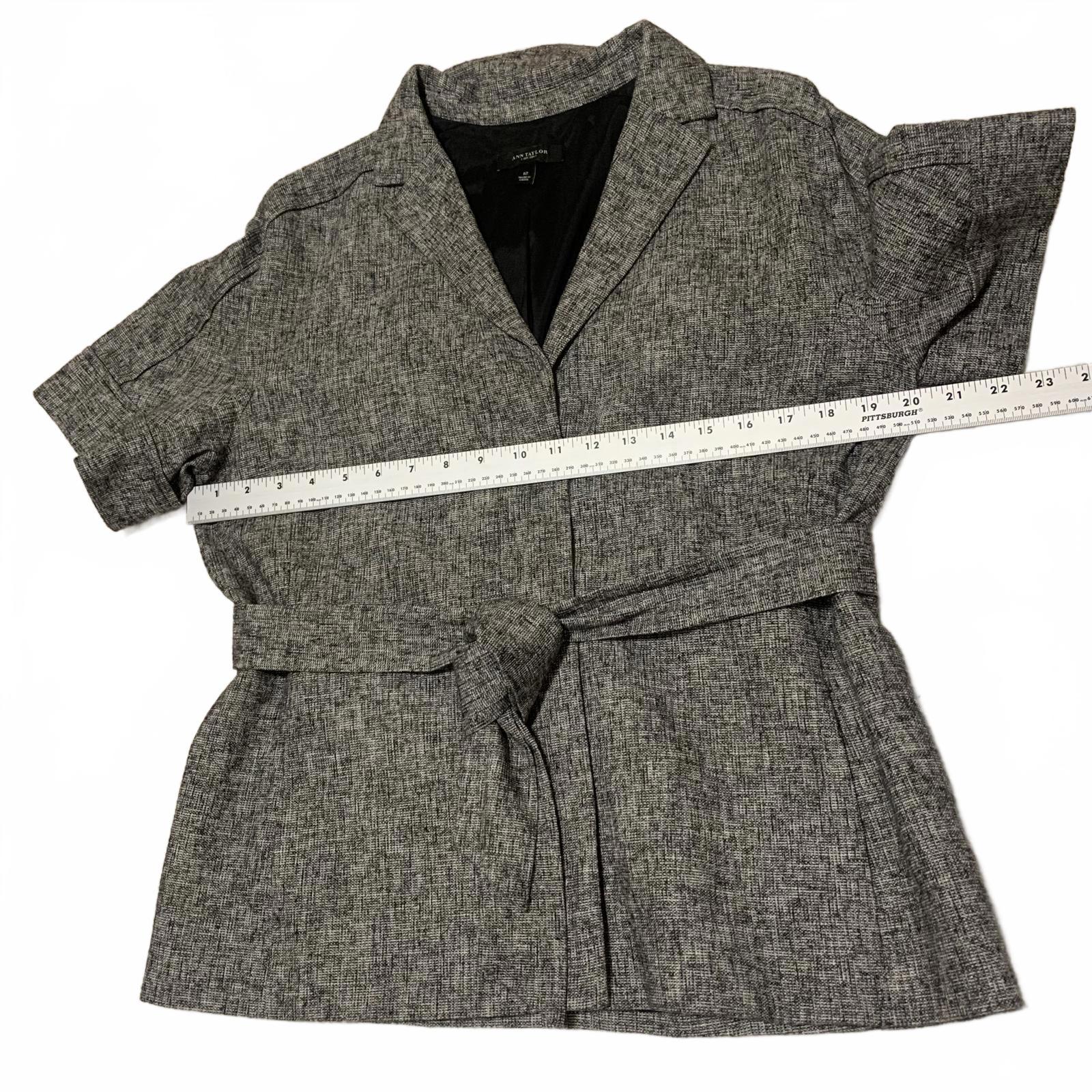 Blazer gris de manga corta con cinturón para mujer de Ann Taylor, talla 12