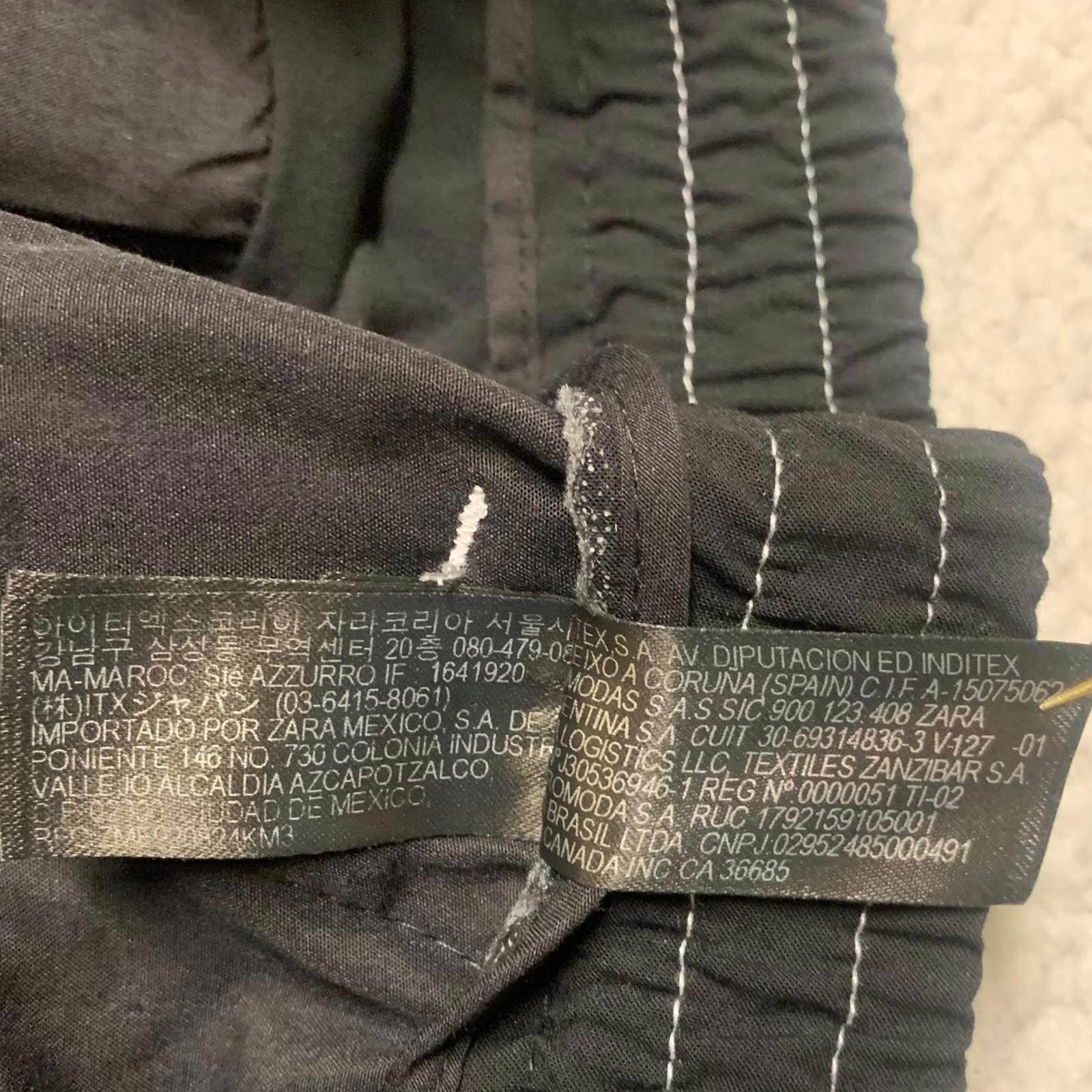 Pantalones cortos cargo negros Zara para hombre, talla pequeña, bolsillos laterales, talla W28