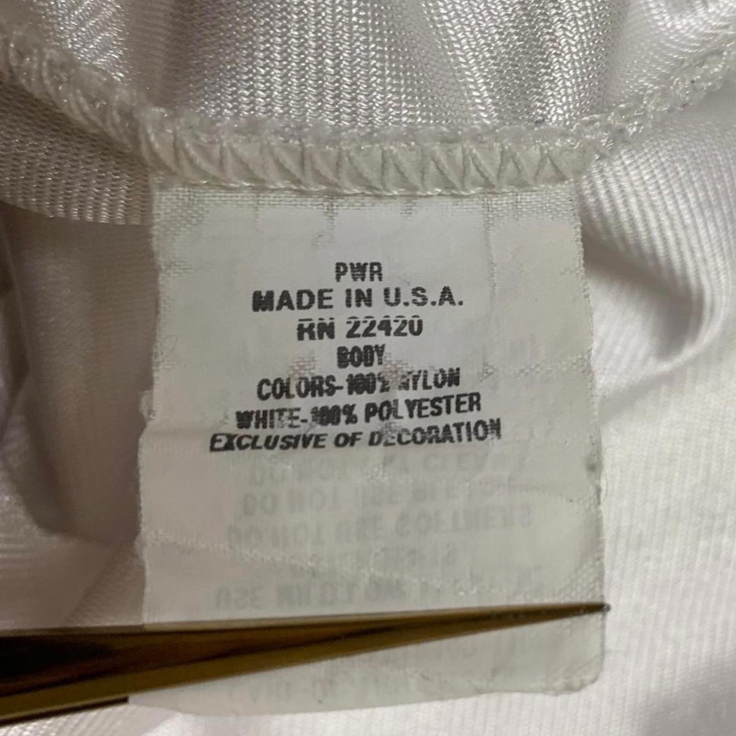 Vintage Nike Mens Raiders Basketball Jersey #15 Sz M White Late 90s Y2K