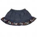 Falda vaquera azul con bordado floral y pantalones cortos rosas para niñas Gymboree talla 3T