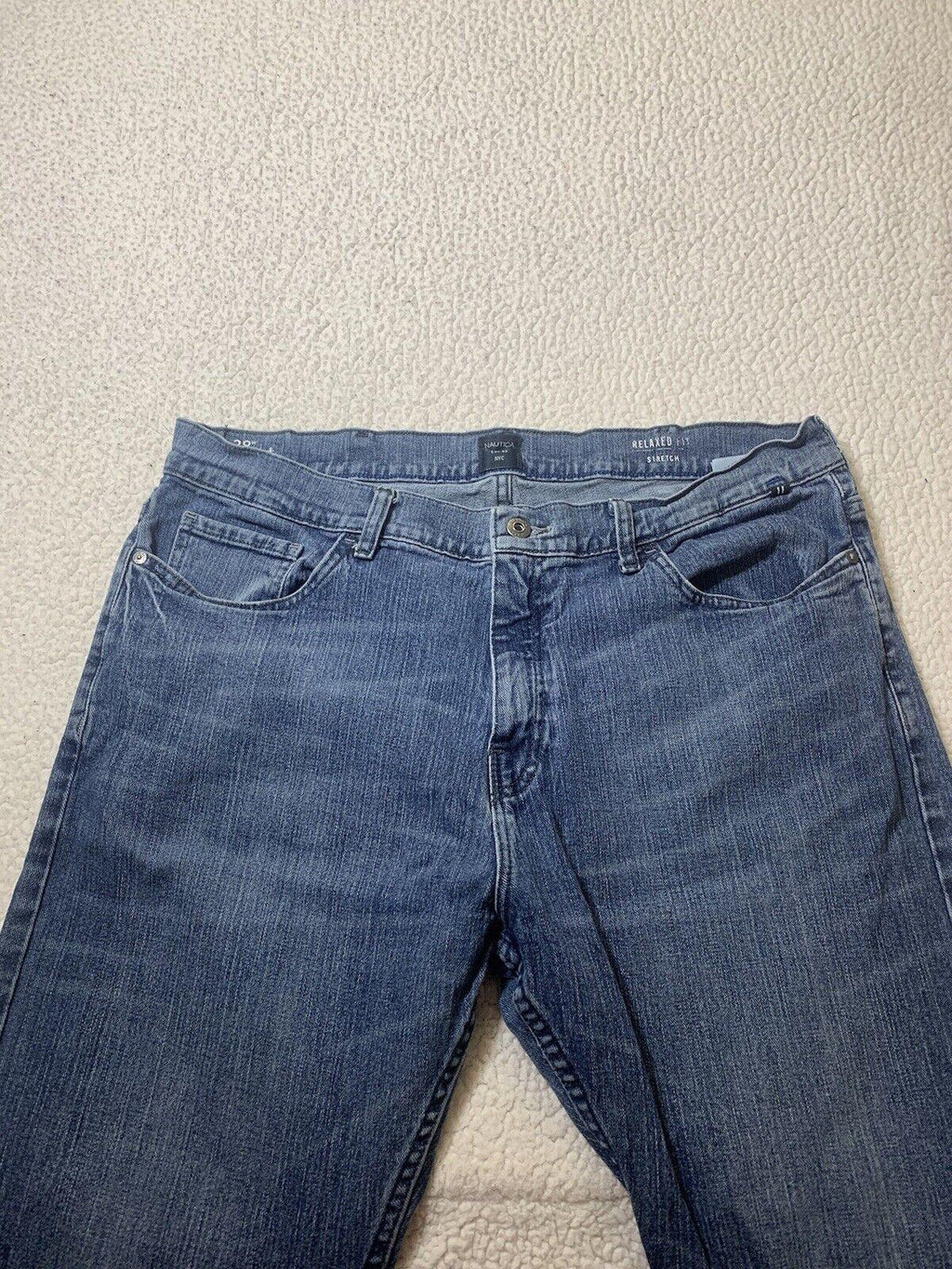 Nautica Jeans para hombre, talla W38 32L, corte relajado, azul elástico