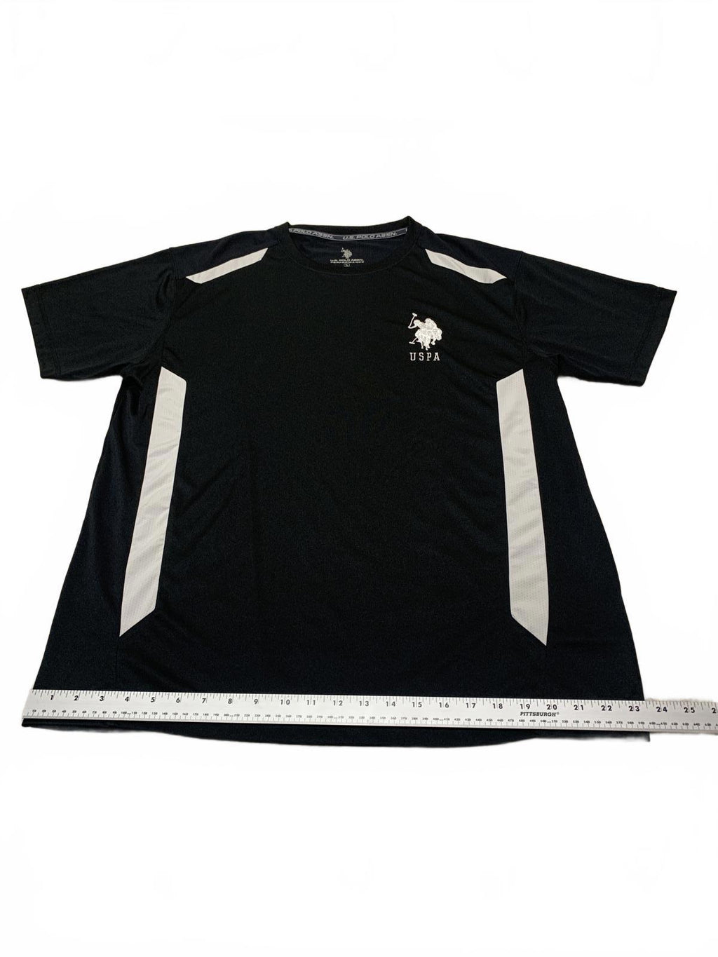 Camisa deportiva de US Polo Assn., negra y blanca, talla XL, corte atlético, manga corta