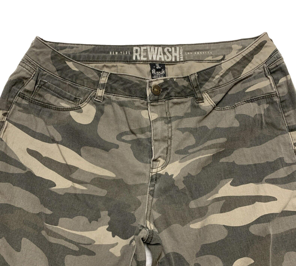 Pantalones rectos con estampado de camuflaje verde oliva para niños de la marca Rewash, talla 7/28