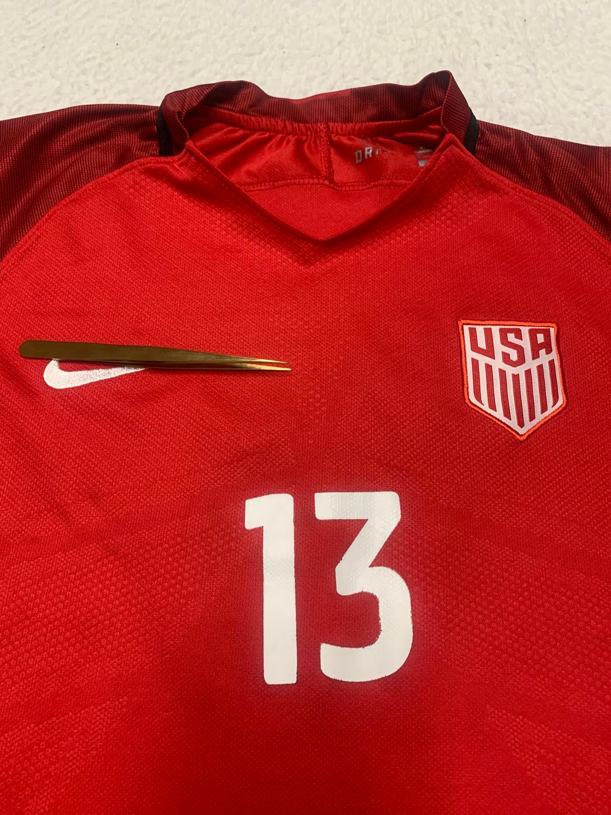 Camiseta de fútbol Nike USA para mujer, talla 26, rojo, negro, Morgan #13, tecnología Dri-FIT