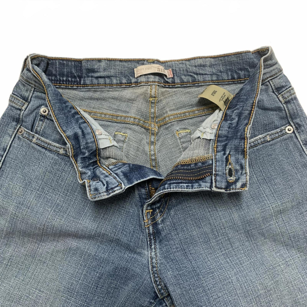 Jeans Levi's 515 Boot Cut para mujer, talla 6 L, corte de dobladillo, 25 pulgadas, azul, ancho 28 x 25 pulgadas (tamaño real)