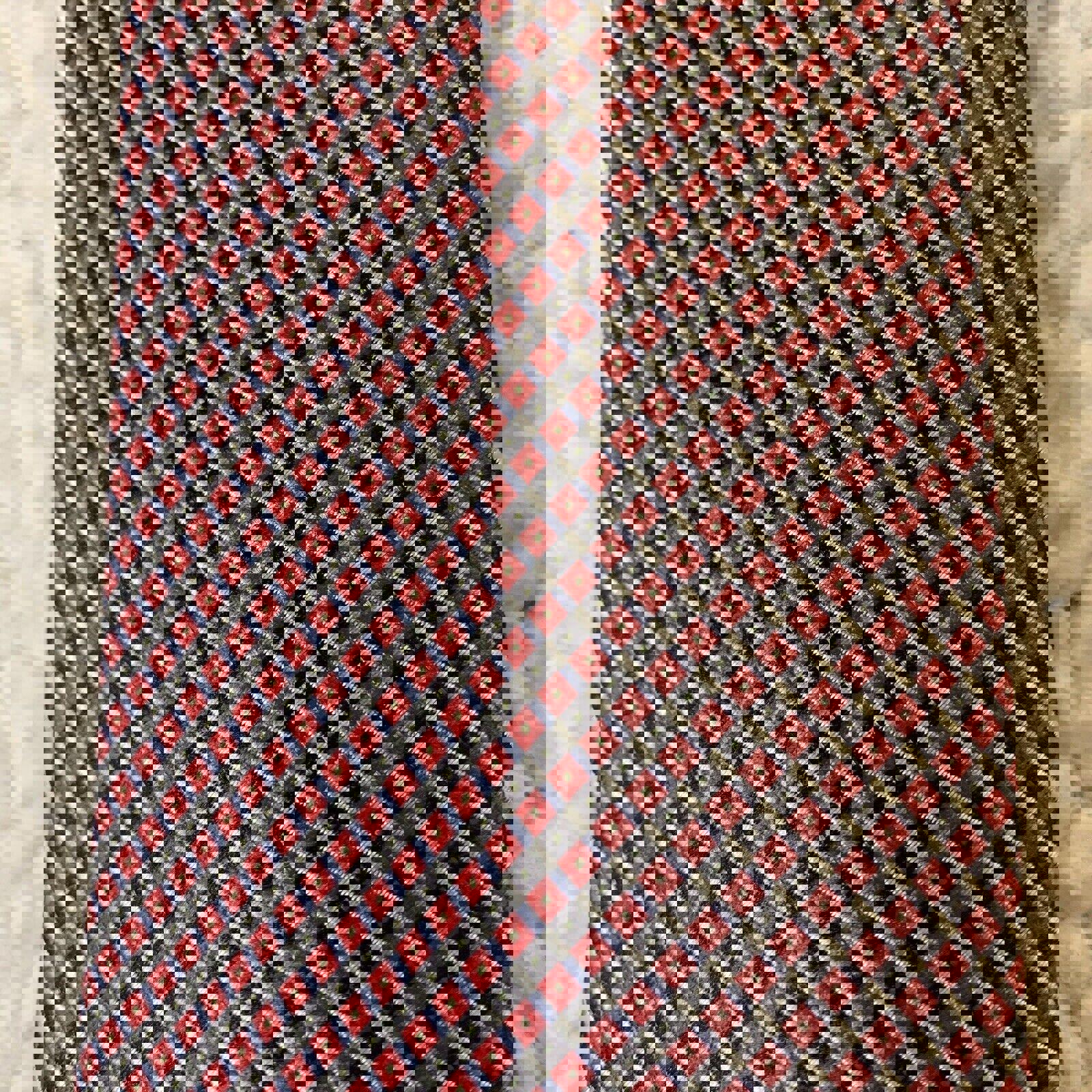 Corbata Giorgio Brutini con estampado geométrico diminuto en rojo y negro