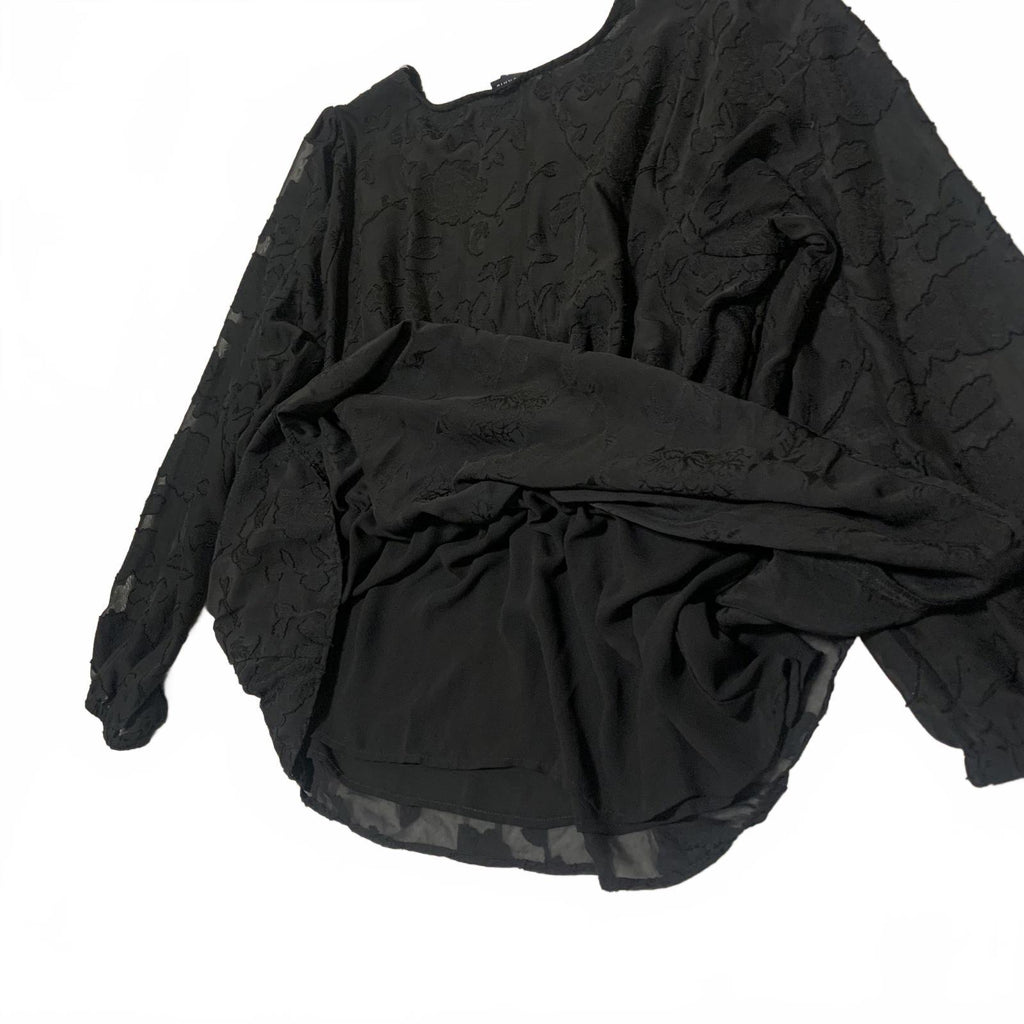 Blusa peplum de manga larga negra Torrid para mujer, talla 3, con estampado floral texturizado