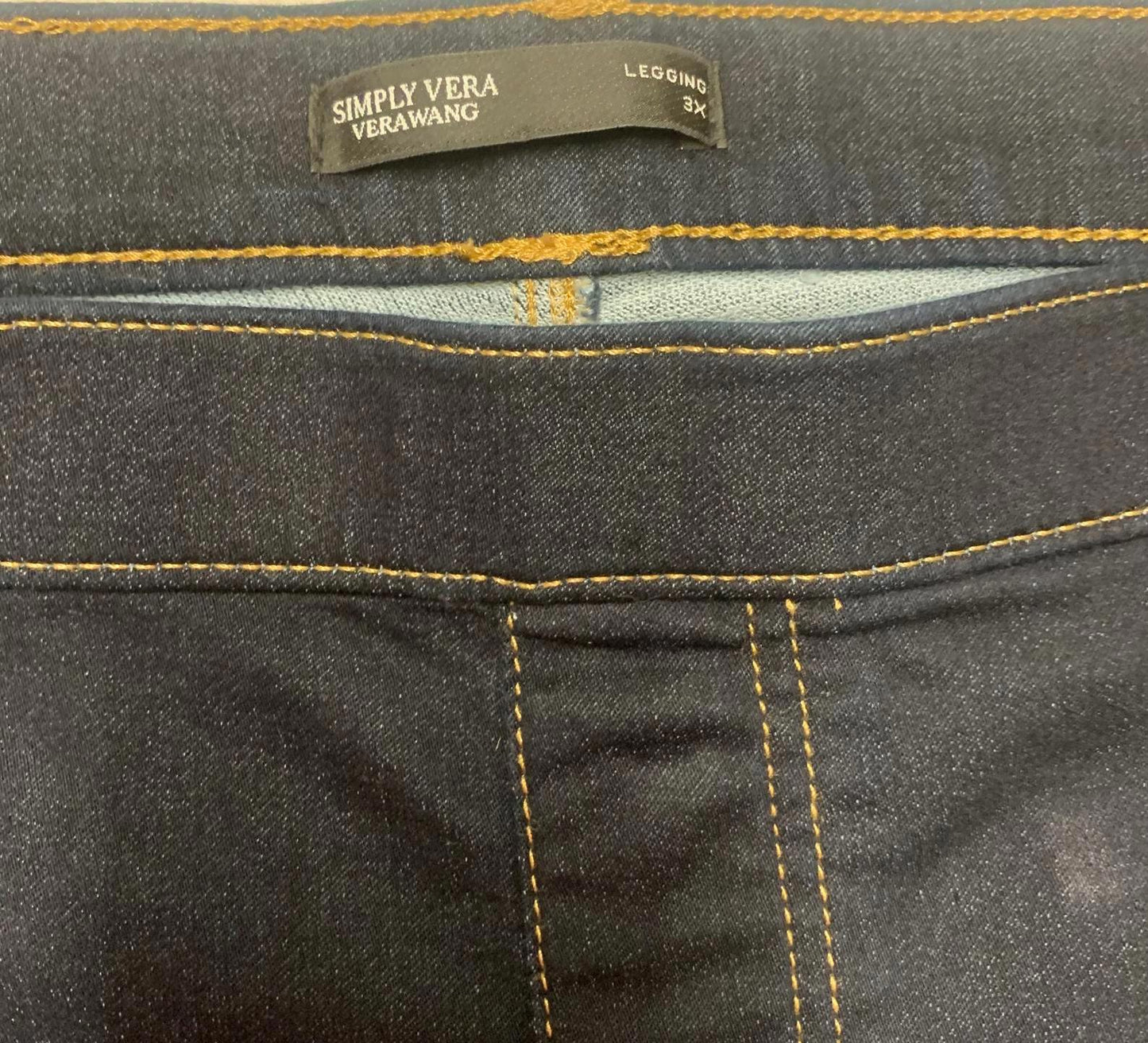 Simply Vera Vera Wang Women's Sz 3X Blue Jeans 46 x 27 Legging