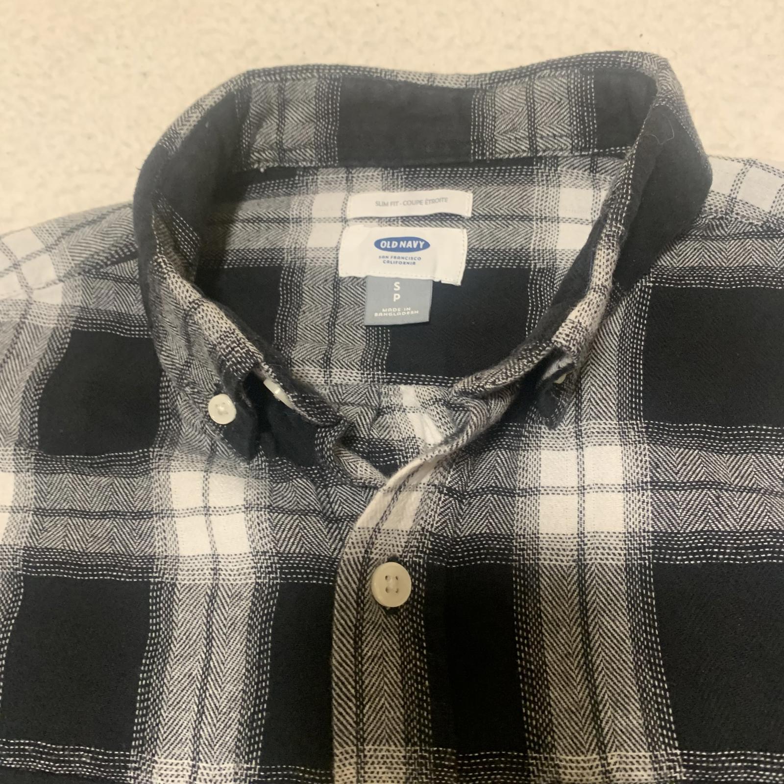 Camisa de botones Old Navy para hombre, talla S pequeña, piedra, negro, blanco, cuadros, informal, algodón