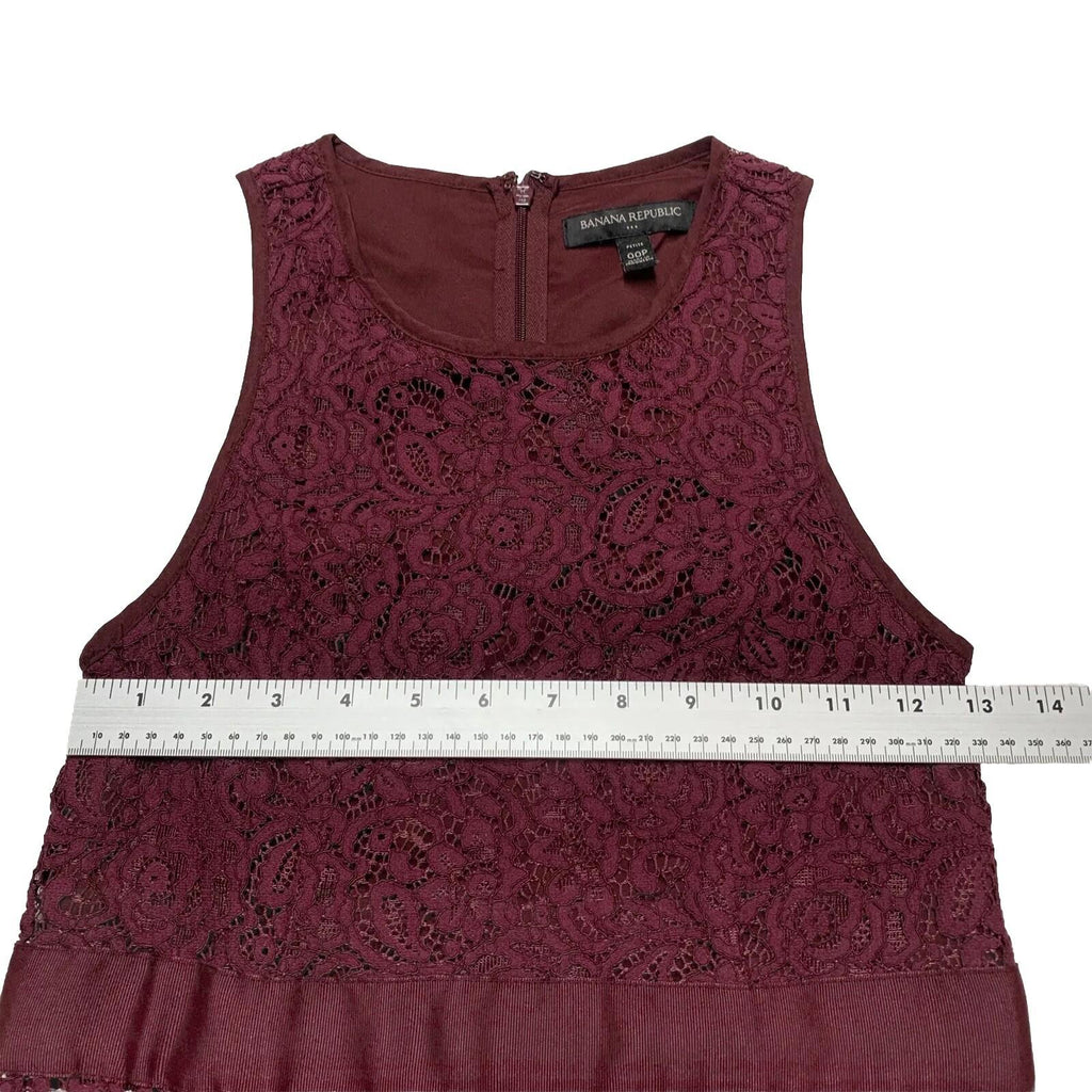 Vestido estilo imperio con encaje burdeos, talla 00P de Banana Republic Juniors