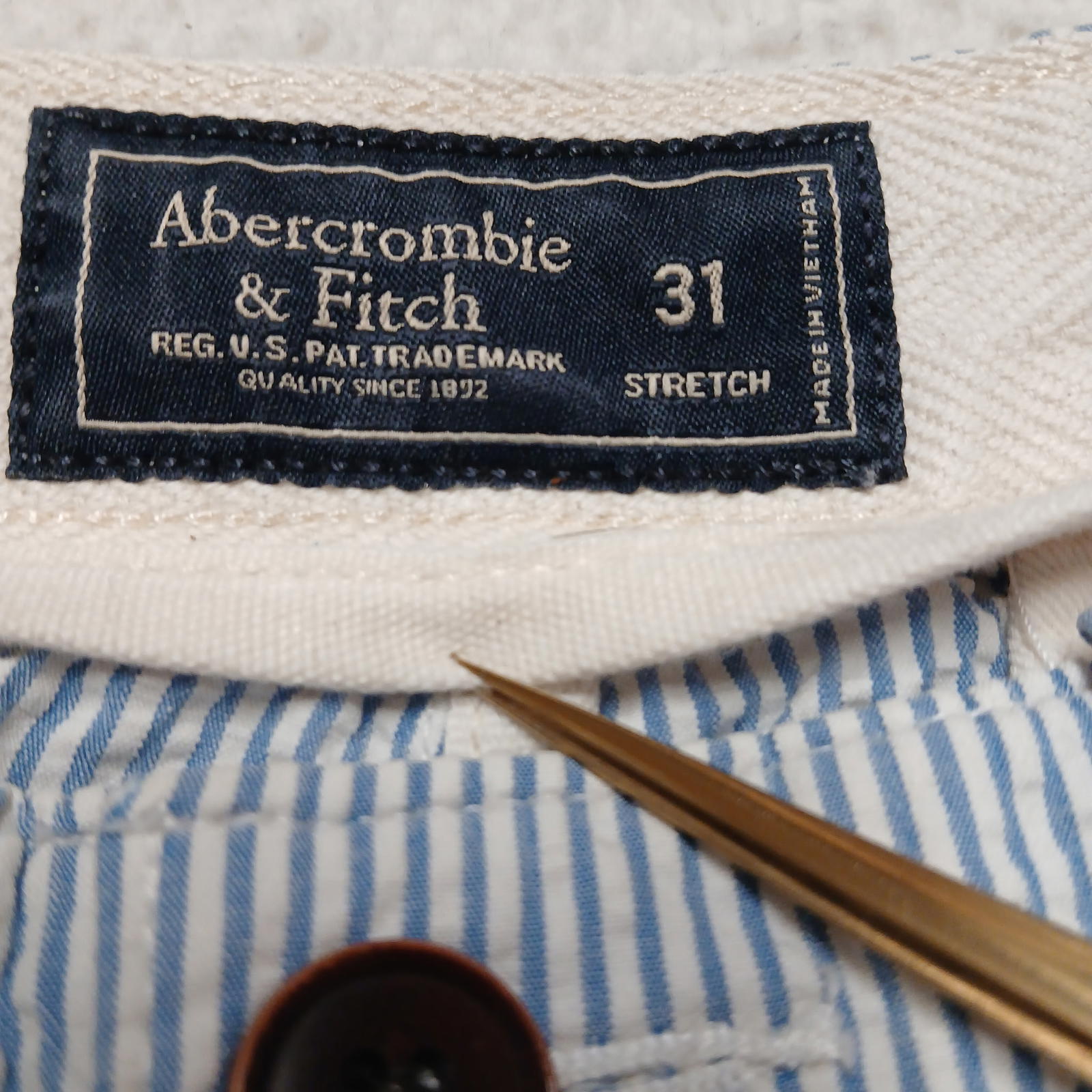 Pantalones cortos chinos a rayas azules y blancas de Abercrombie &amp; Fitch para hombre, talla 31, talla náutica, ancho 30.5