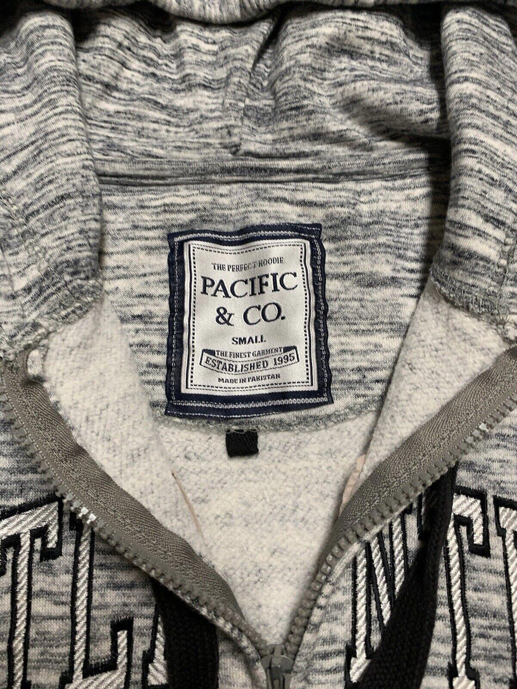 Sudadera con capucha Pacific &amp; Co Perfect, con cremallera completa, negra, blanca y pequeña, Atlantic City, NJ