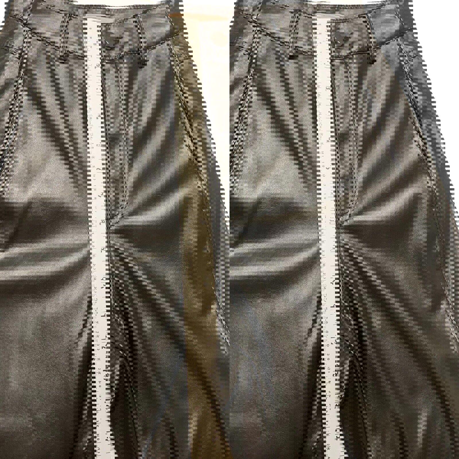 Pantalón de piel sintética negro BCB Generation para mujer, talla extra pequeña