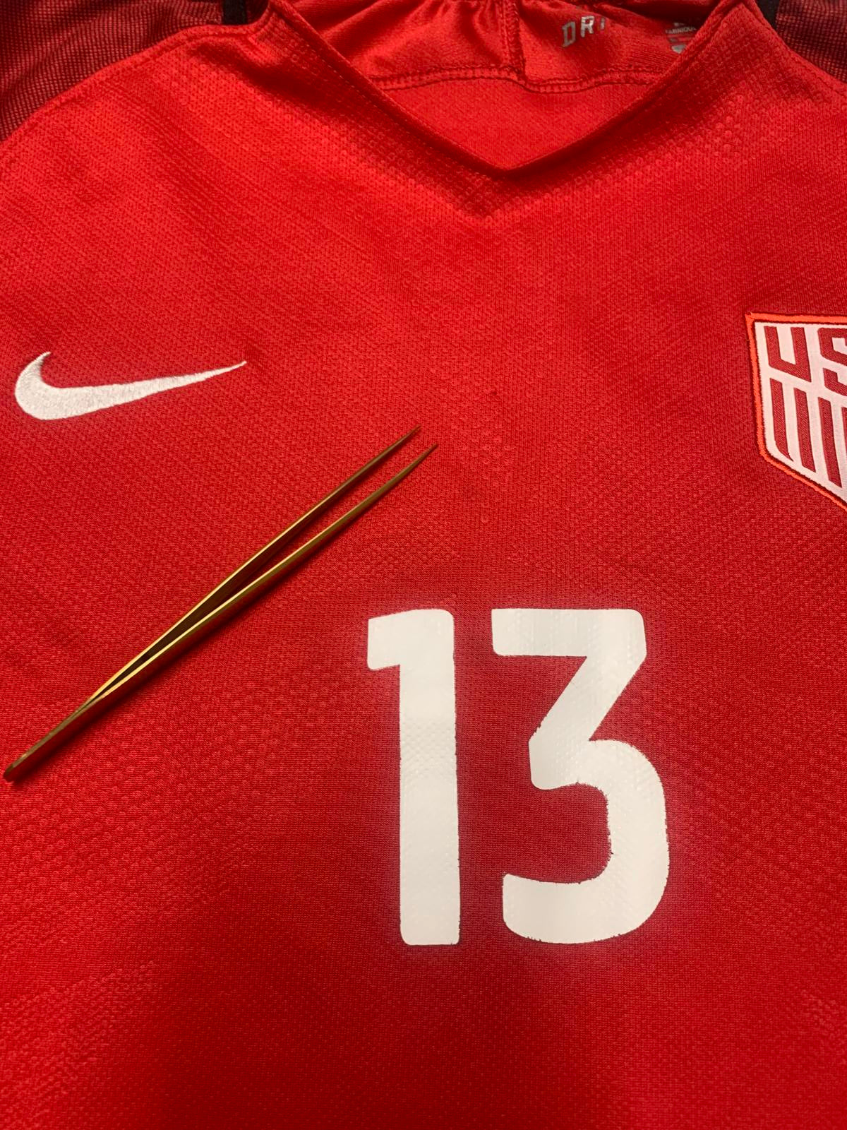 Camiseta de fútbol Nike USA para mujer, talla 26, rojo, negro, Morgan #13, tecnología Dri-FIT