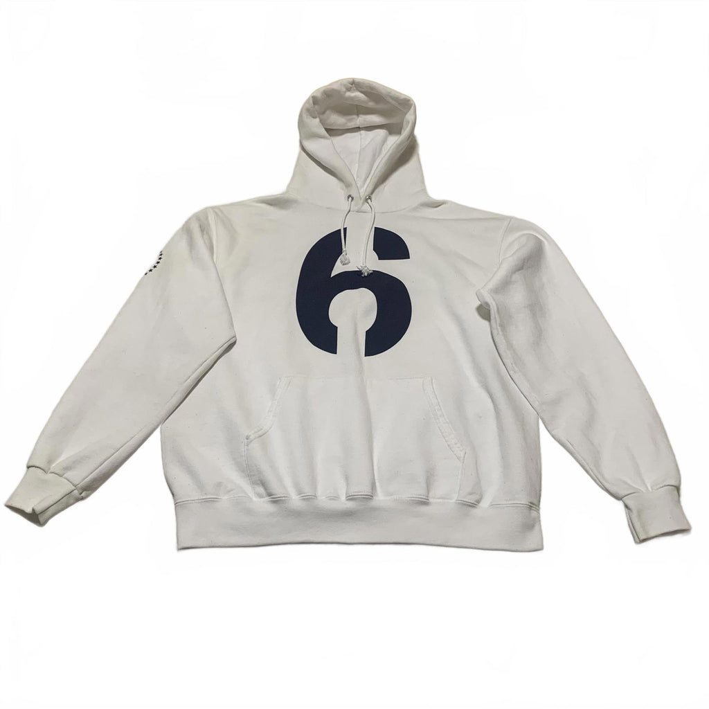 Sudadera con capucha unisex ecológica y grande blanca con estampado del número 6 de Champion