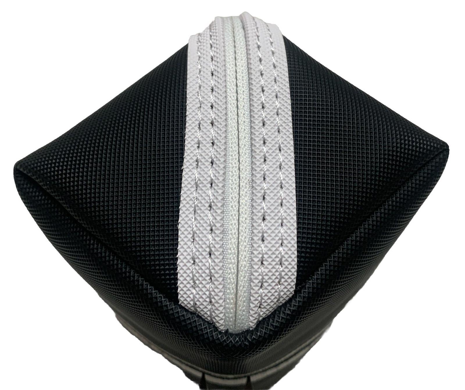 Saks Fifth Avenue Exclusively United Airlines Mini Toiletry Cosmetics Travel Bag