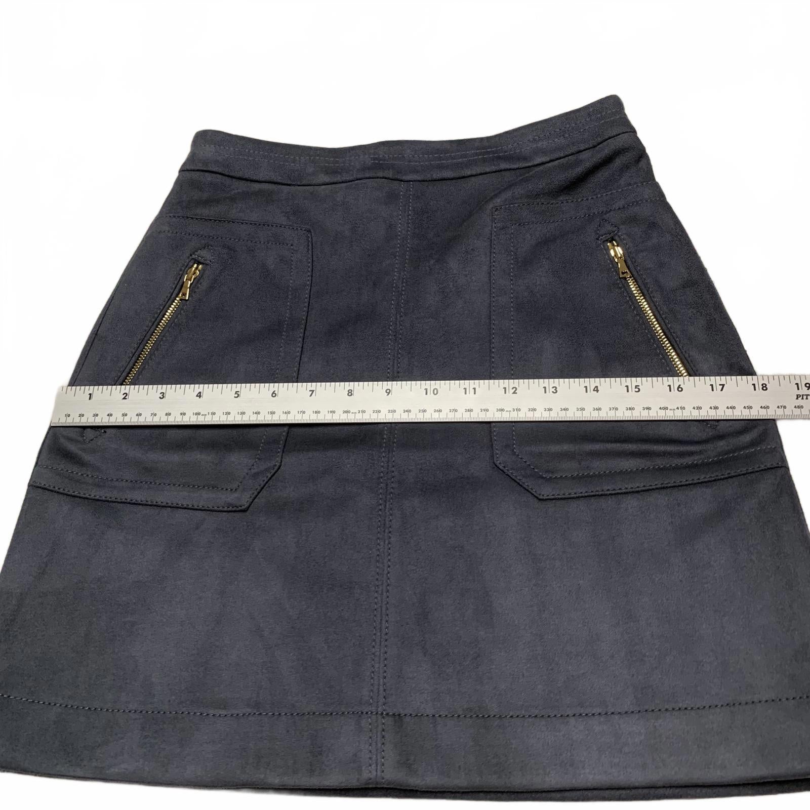 LOFT Petite Talla 00 Minifalda de gamuza con bolsillos con cremallera Gris carbón W 26.5