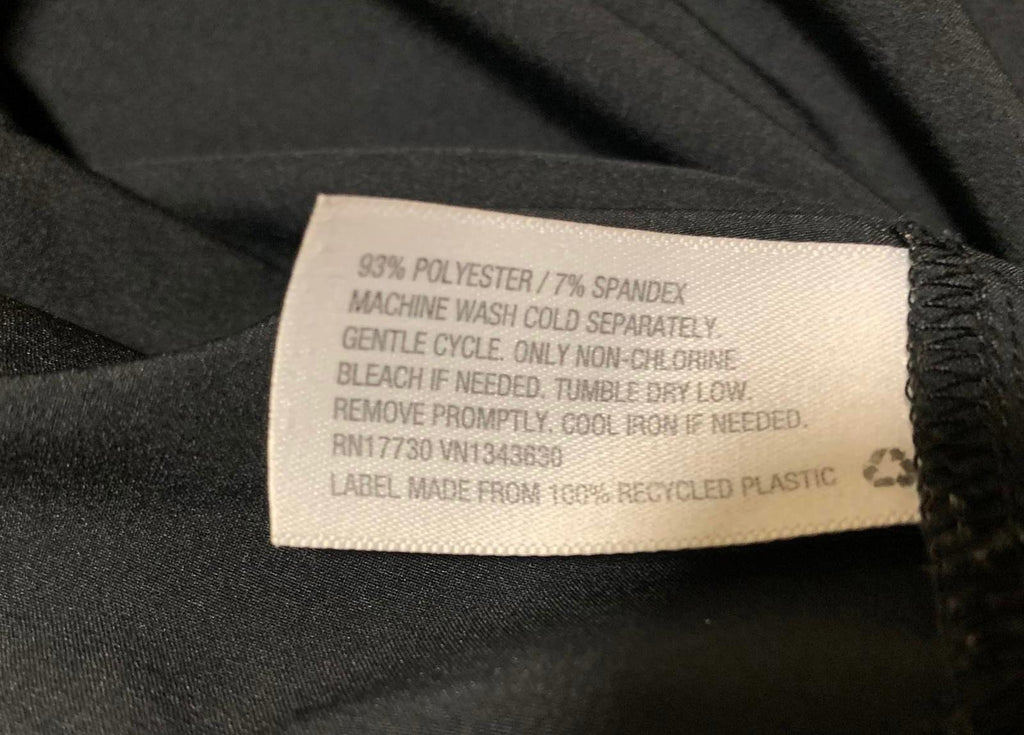 Top corto minimalista de gran tamaño con cuello en V negro para mujer, talla extragrande, de Prologue