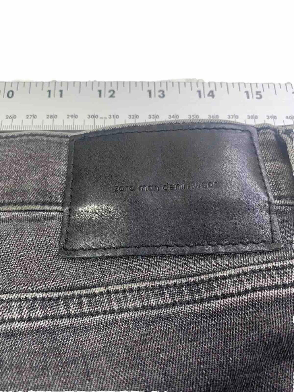 Pantalones vaqueros negros de lavado medio Zara Jeans Men 32