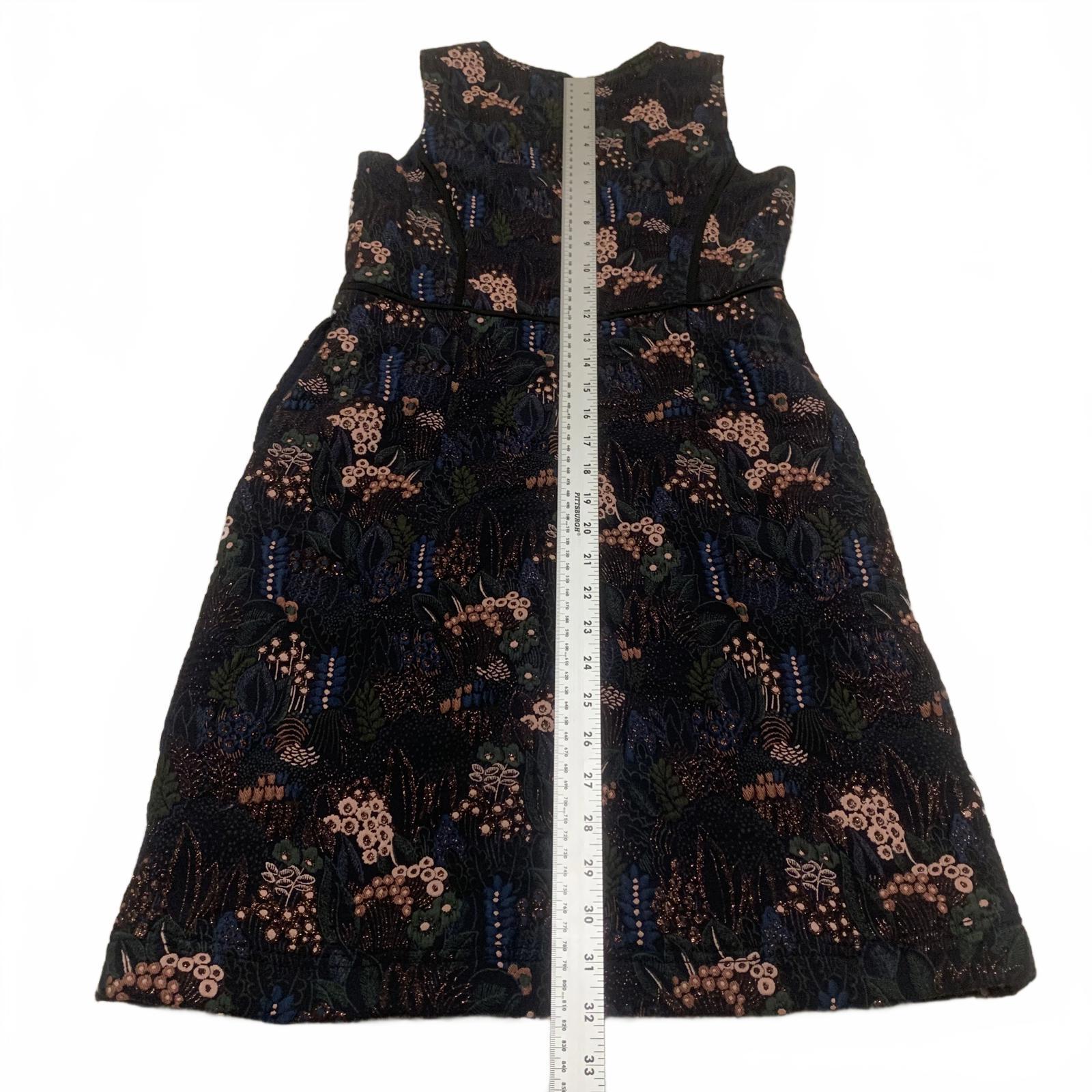 Vestido mini sin mangas con estampado floral negro de Ann Taylor Petite para mujer, talla 0P