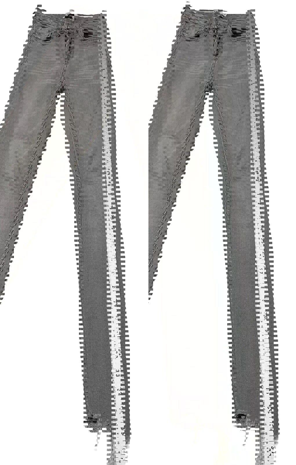 Vaqueros desgastados ajustados de lavado claro gris talla 6 para mujer de Zara