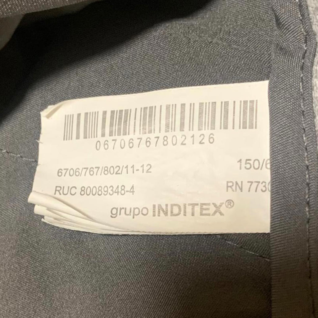 Pantalones rectos grises para niño Zara, talla 11-12, color pavo, ancho 24 x 25 L