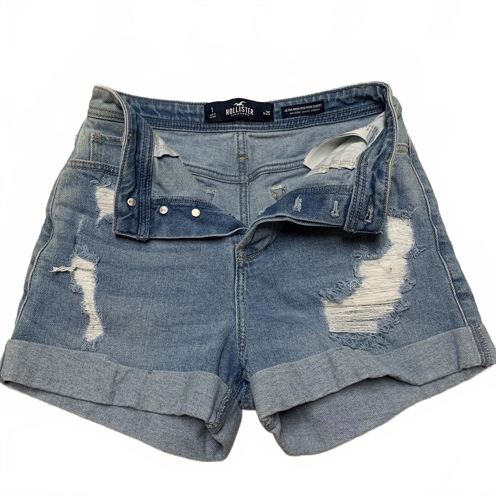 Pantalones cortos Mom de tiro ultraalto Hollister talla 1 W25 lavado azul desgastado