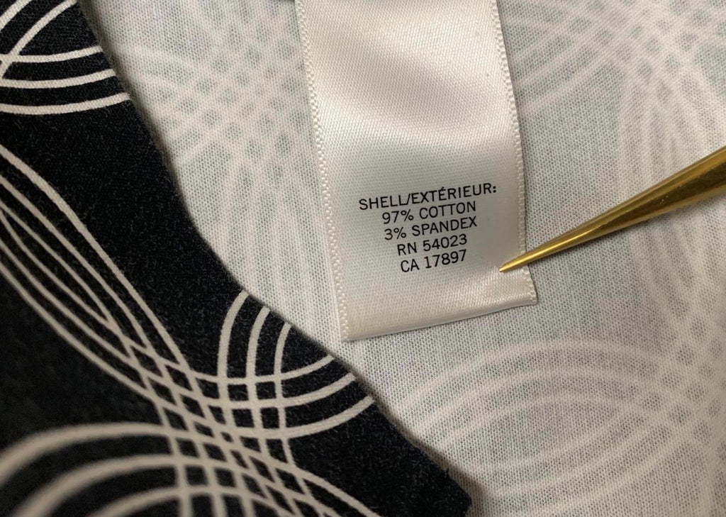 Minifalda Banana Republic con estampado geométrico en blanco y negro para mujer, talla 0, W26