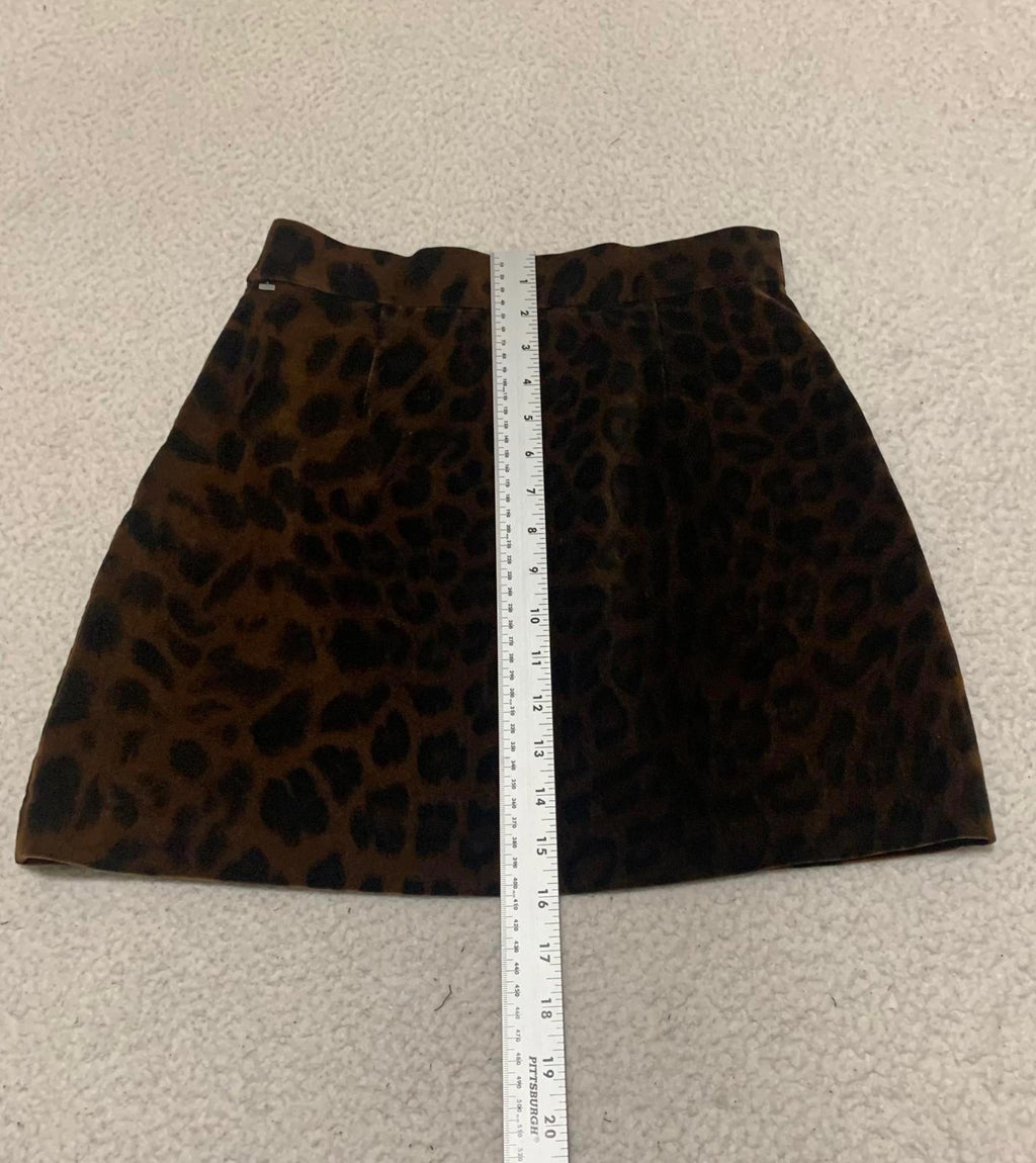 Minifalda de terciopelo con estampado de leopardo para mujer de Zara TRF, talla XS, marrón, negra, estilo retro Y2K