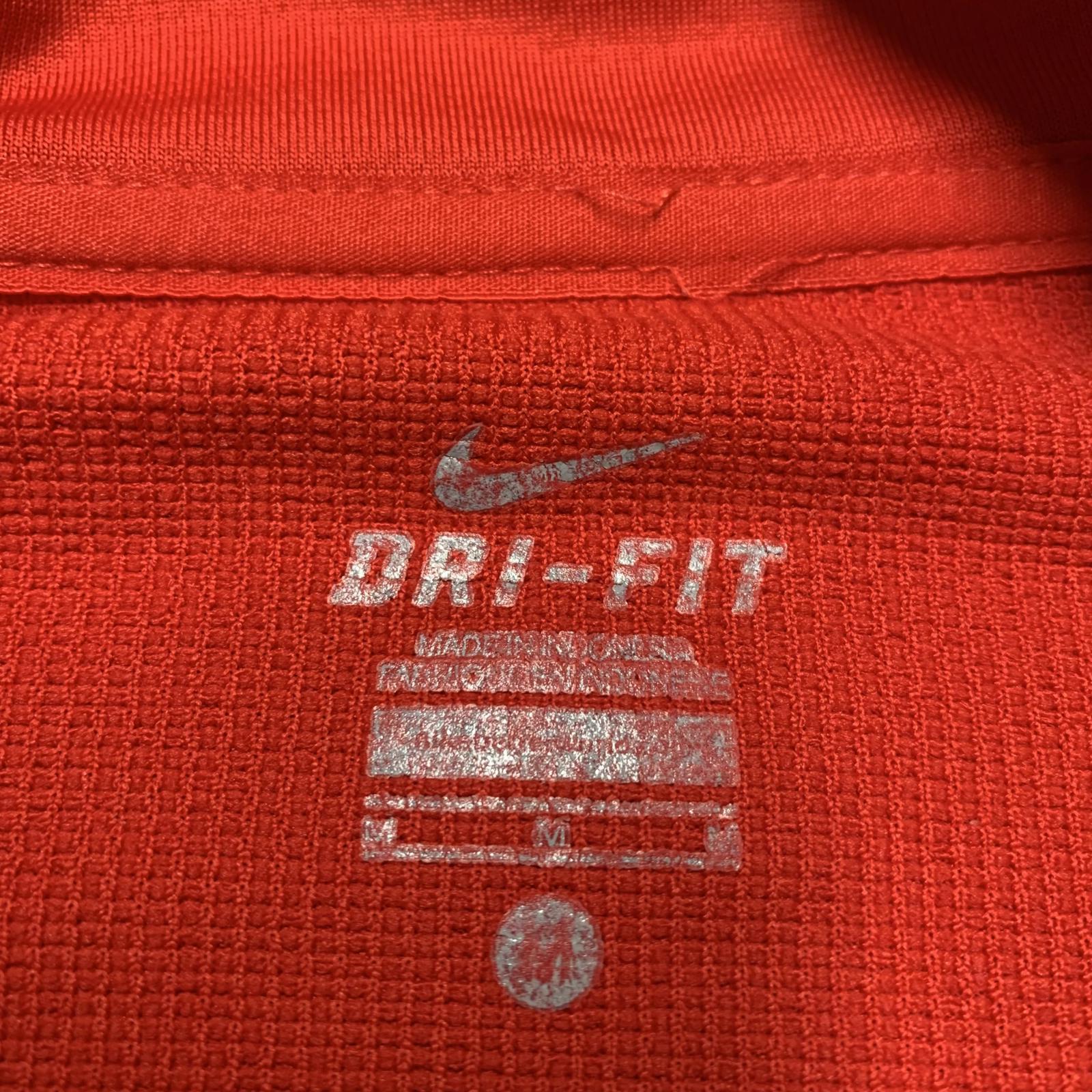 Chaqueta deportiva Nike Dri-Fit roja con cremallera completa para hombre, talla mediana