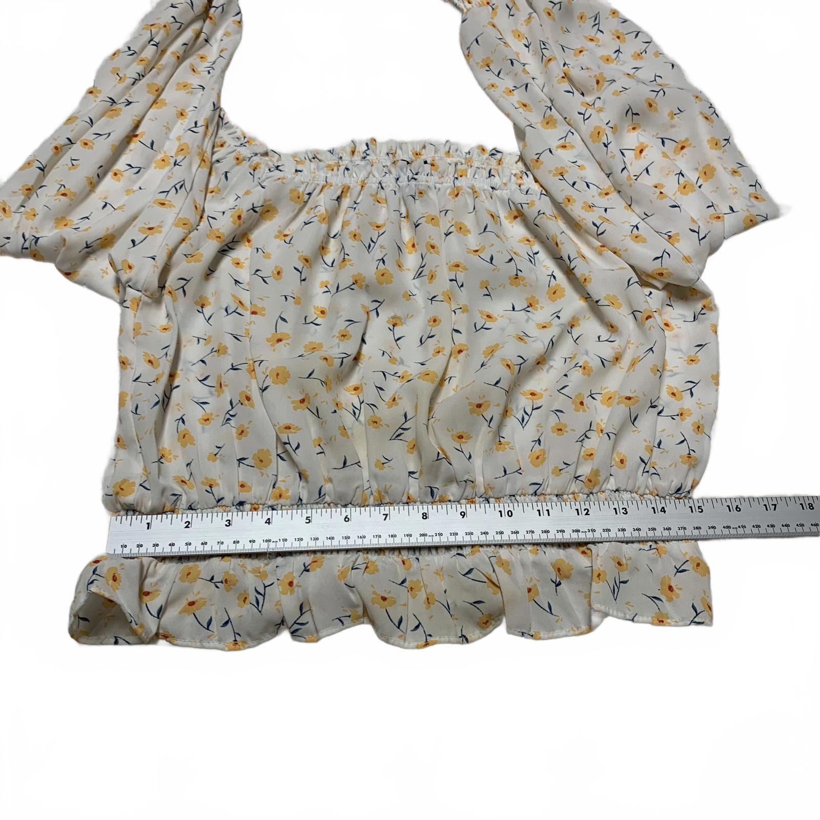 Top corto con hombros descubiertos y estampado floral de Helen Owen x Aqua para mujer, talla grande