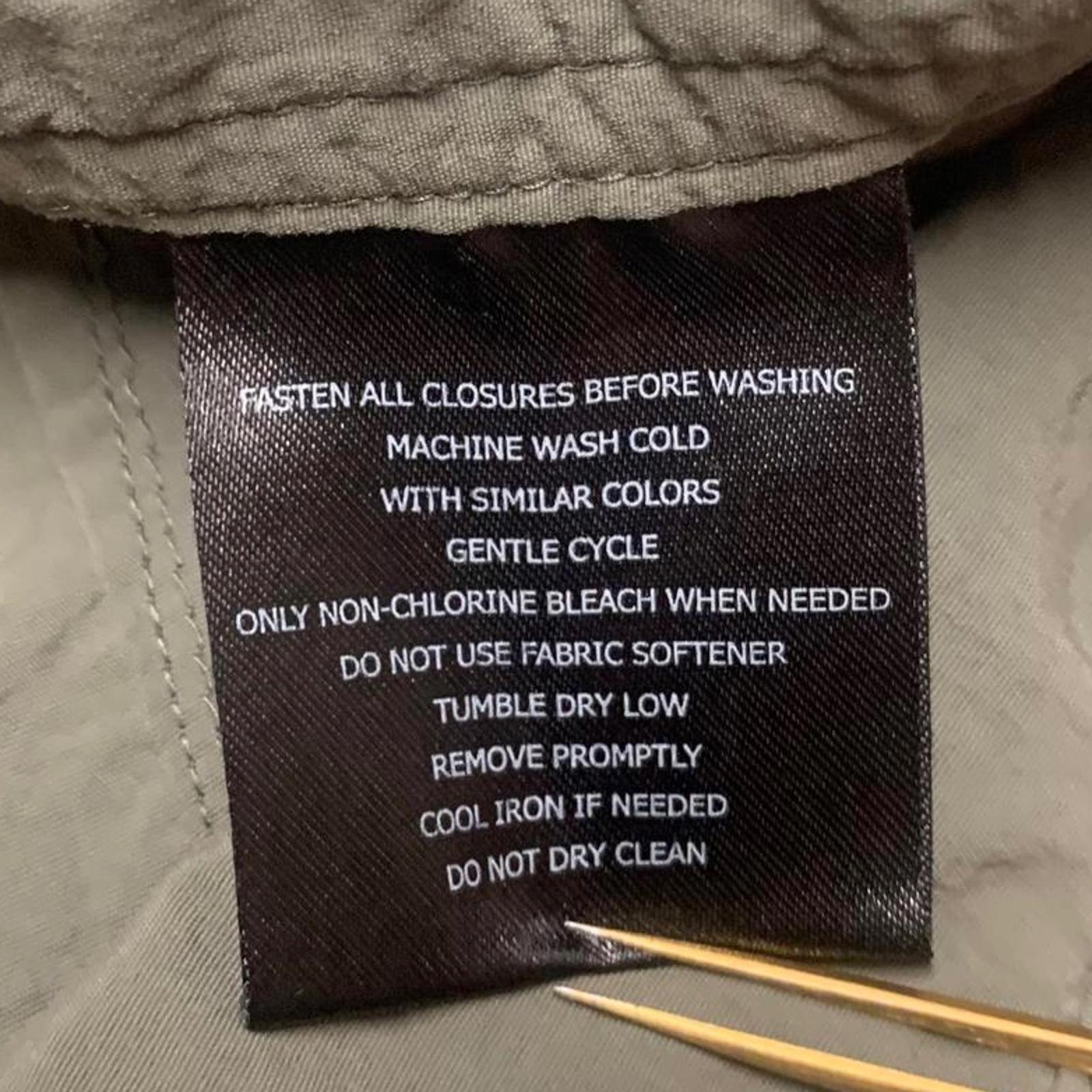 32 Degrees Cool Weatherproof Men's Shorts  Sz 36  Comfortable Nylon W37