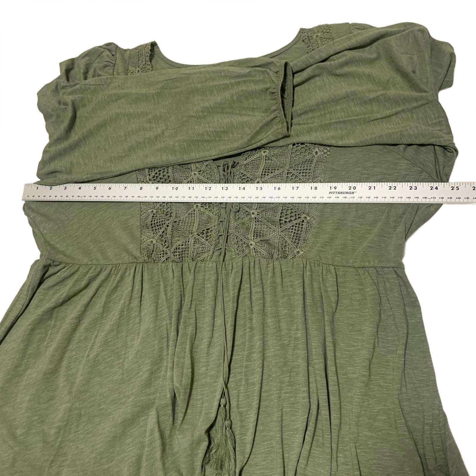 Camiseta de jersey flameado supersuave Torrid para mujer, talla 2, verde oliva