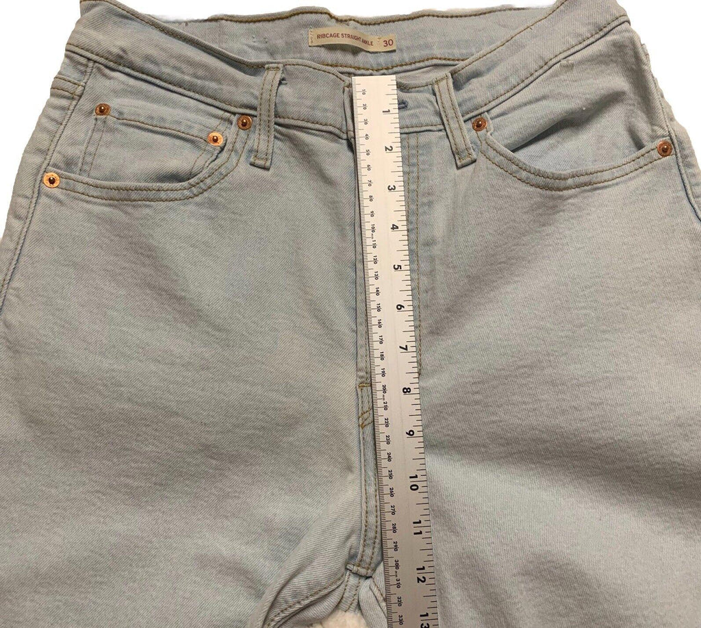 Vaqueros Levi's para mujer, corte cónico azul claro, 30 x 27, con caja torácica