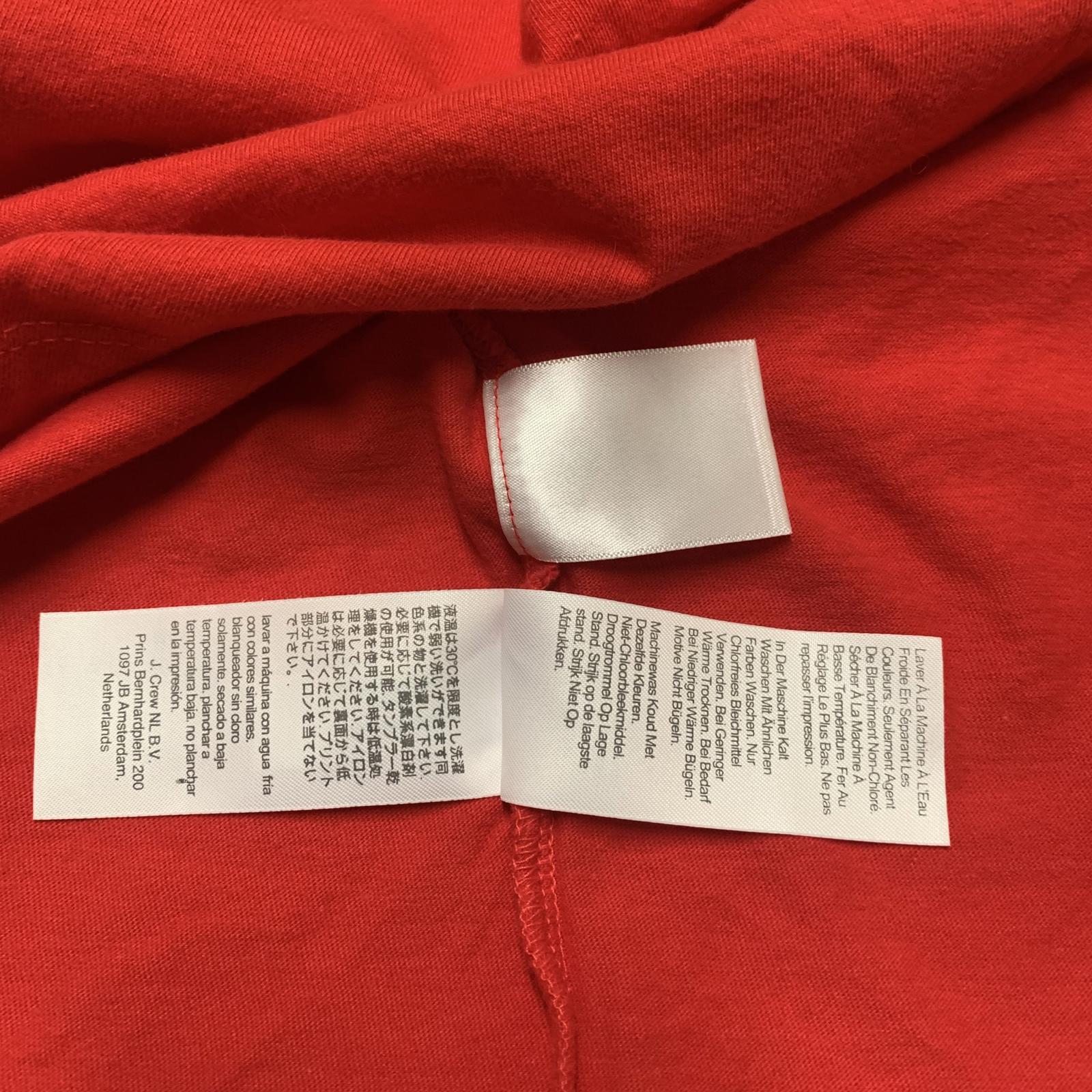 Camiseta de coleccionista con corazón de leopardo rojo de J.Crew, talla mediana para mujer