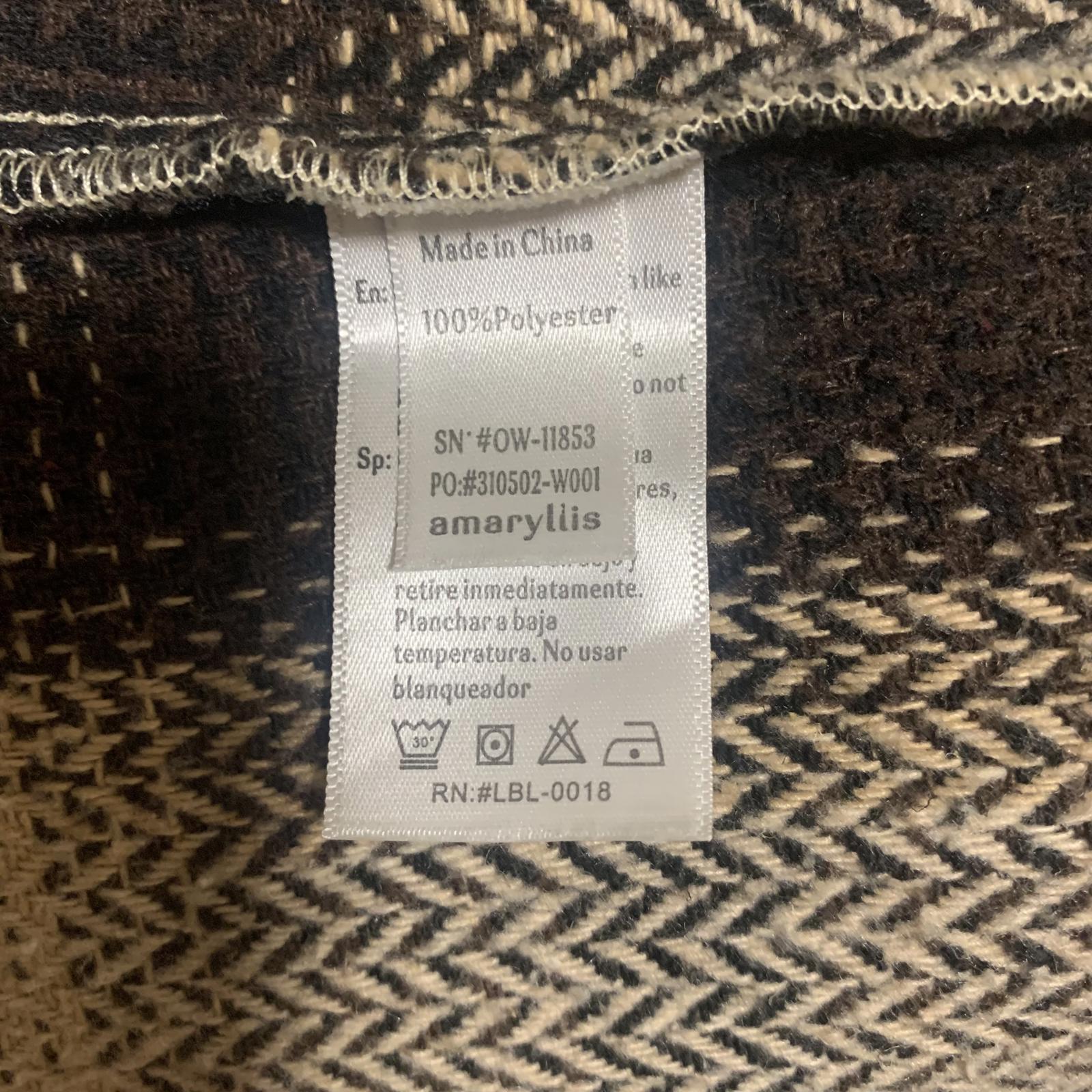 Amaryllis XS Beige Brown Plaid Button-Up Jacket  Cozy Fall Layering Piece