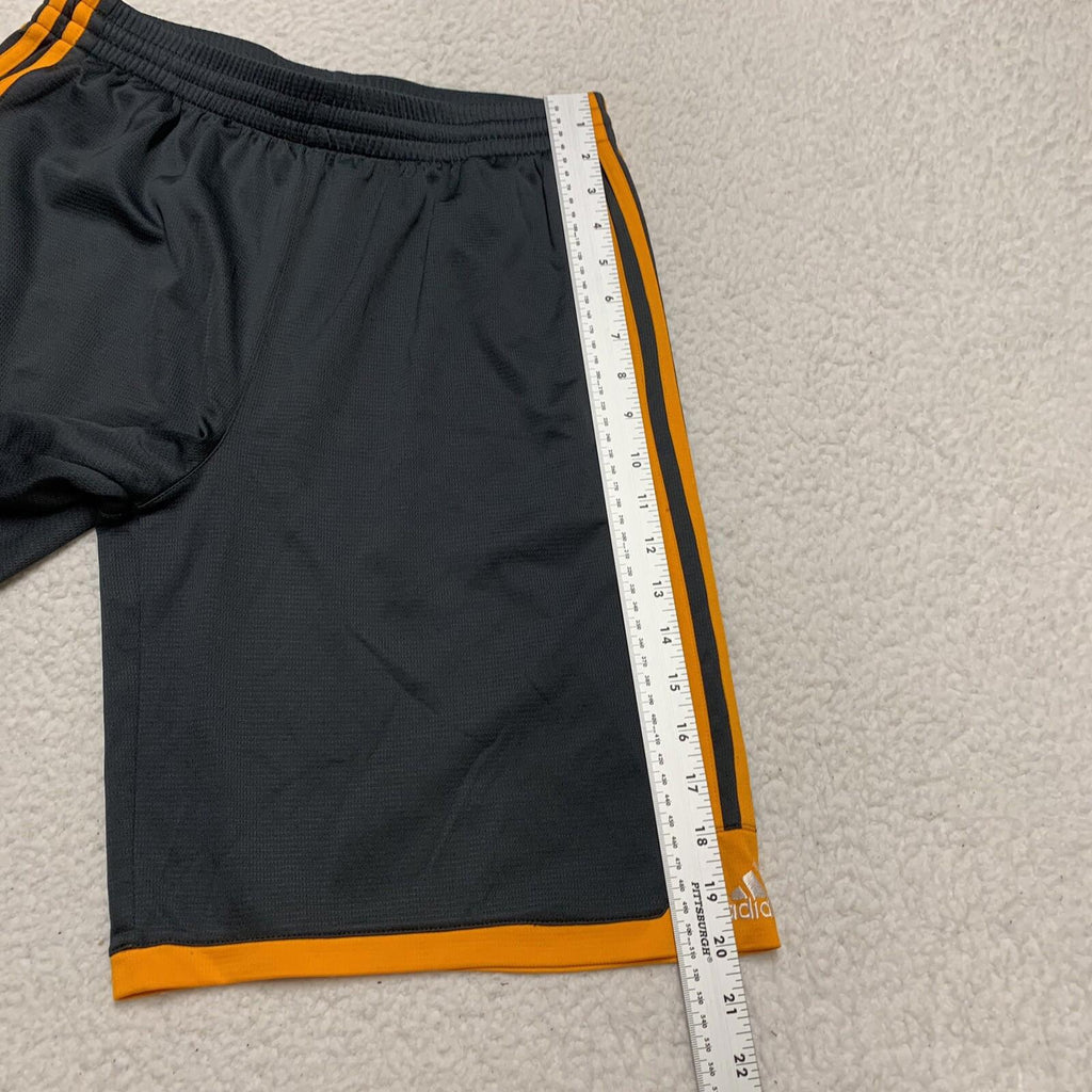 Pantalón corto deportivo Adidas para niño, talla XL 18, color gris oscuro y naranja, con 3 rayas - Baloncesto