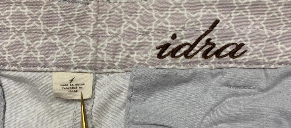 Pantalones capri Idra con diseño geométrico estampado gris, talla 4 para mujer